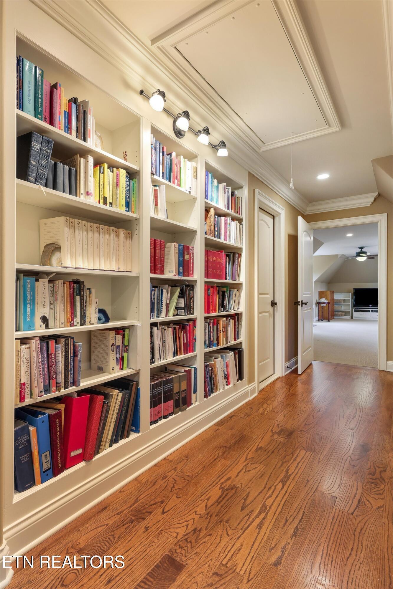 1318 Charlottesville Blvd, Knoxville, TN - Fort Loudoun and Tellico Lake Real Estate - Image# 30