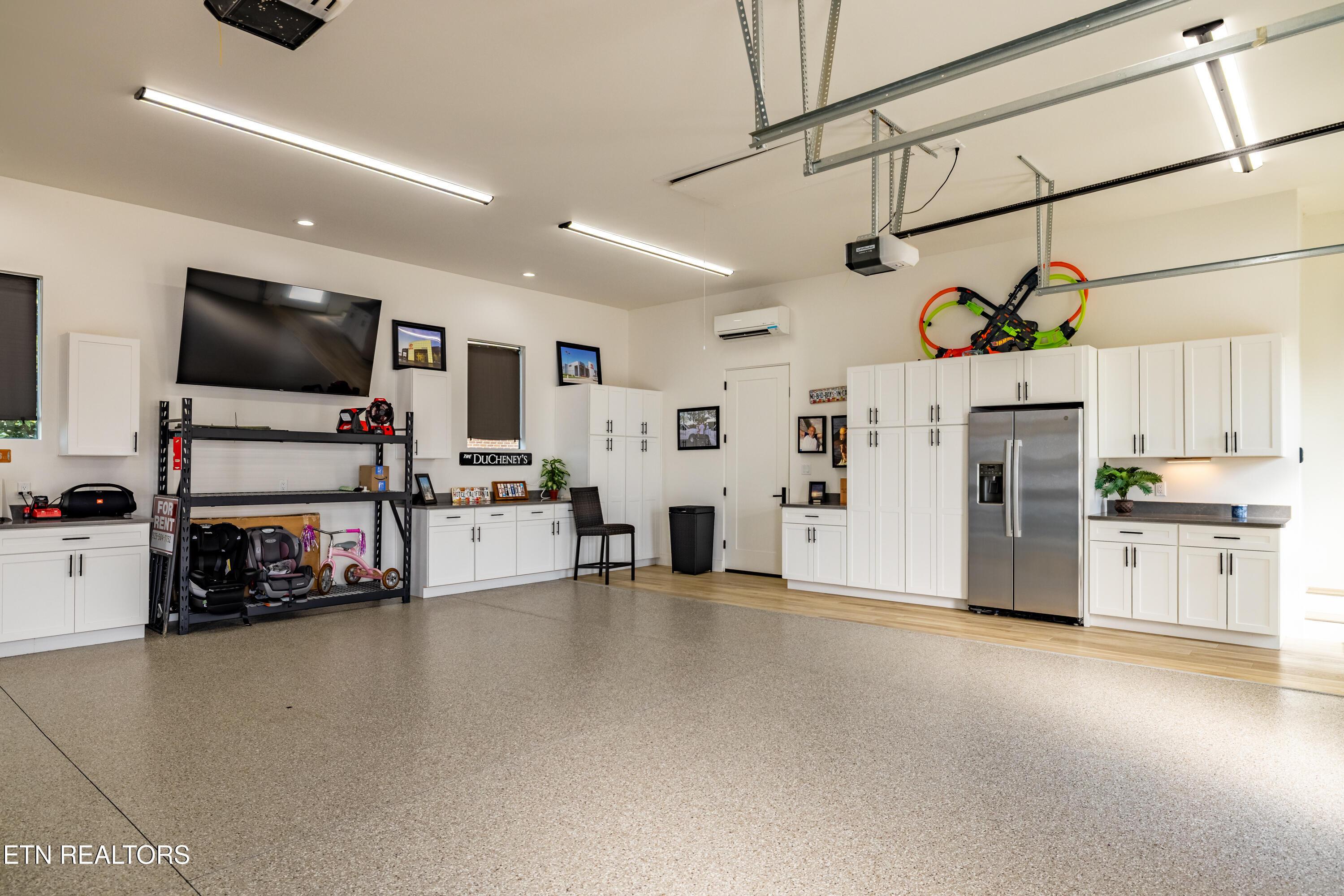 3742 Promontory Point, Louisville, TN - Fort Loudoun and Tellico Lake Real Estate - Image# 37