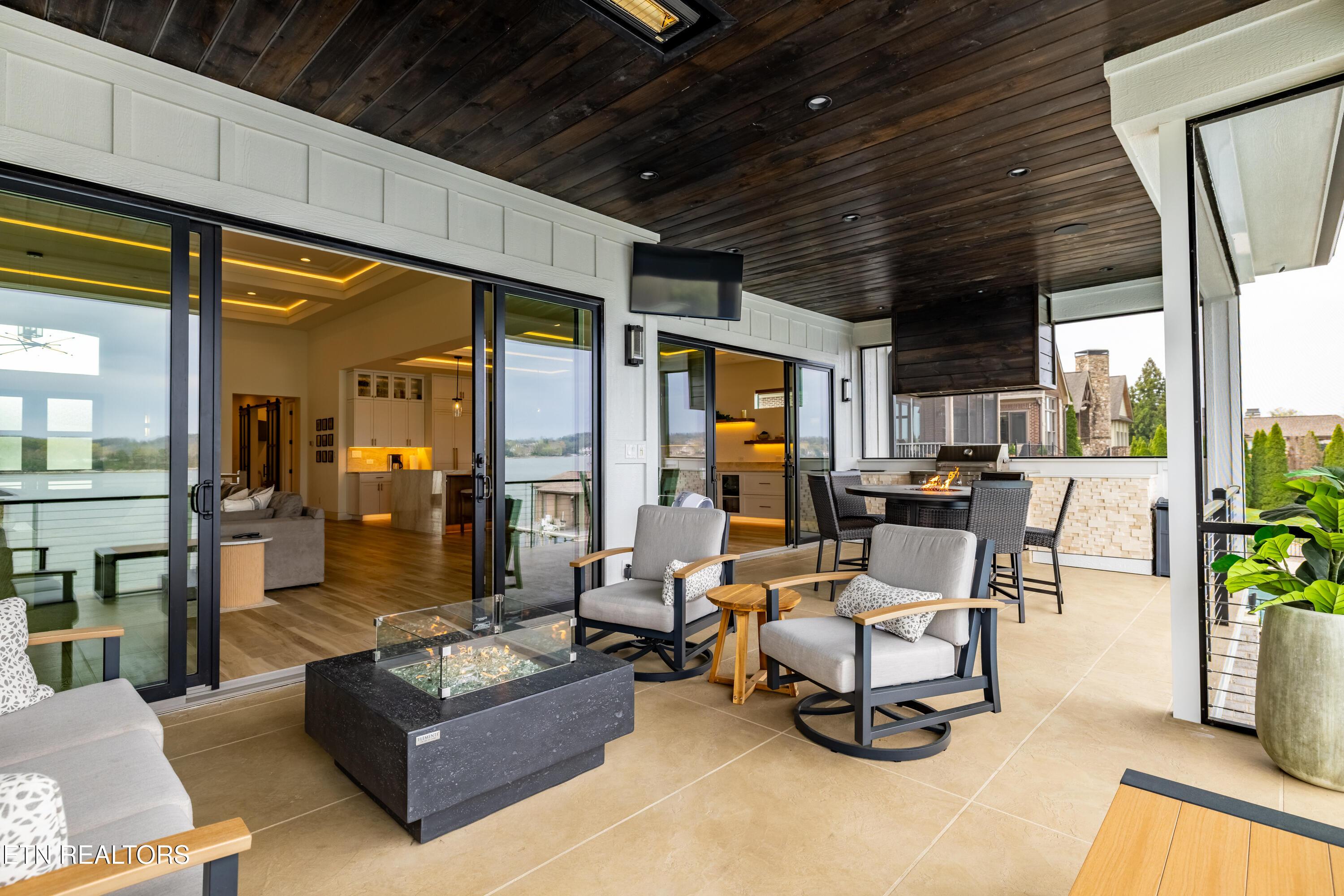 3742 Promontory Point, Louisville, TN - Fort Loudoun and Tellico Lake Real Estate - Image# 28