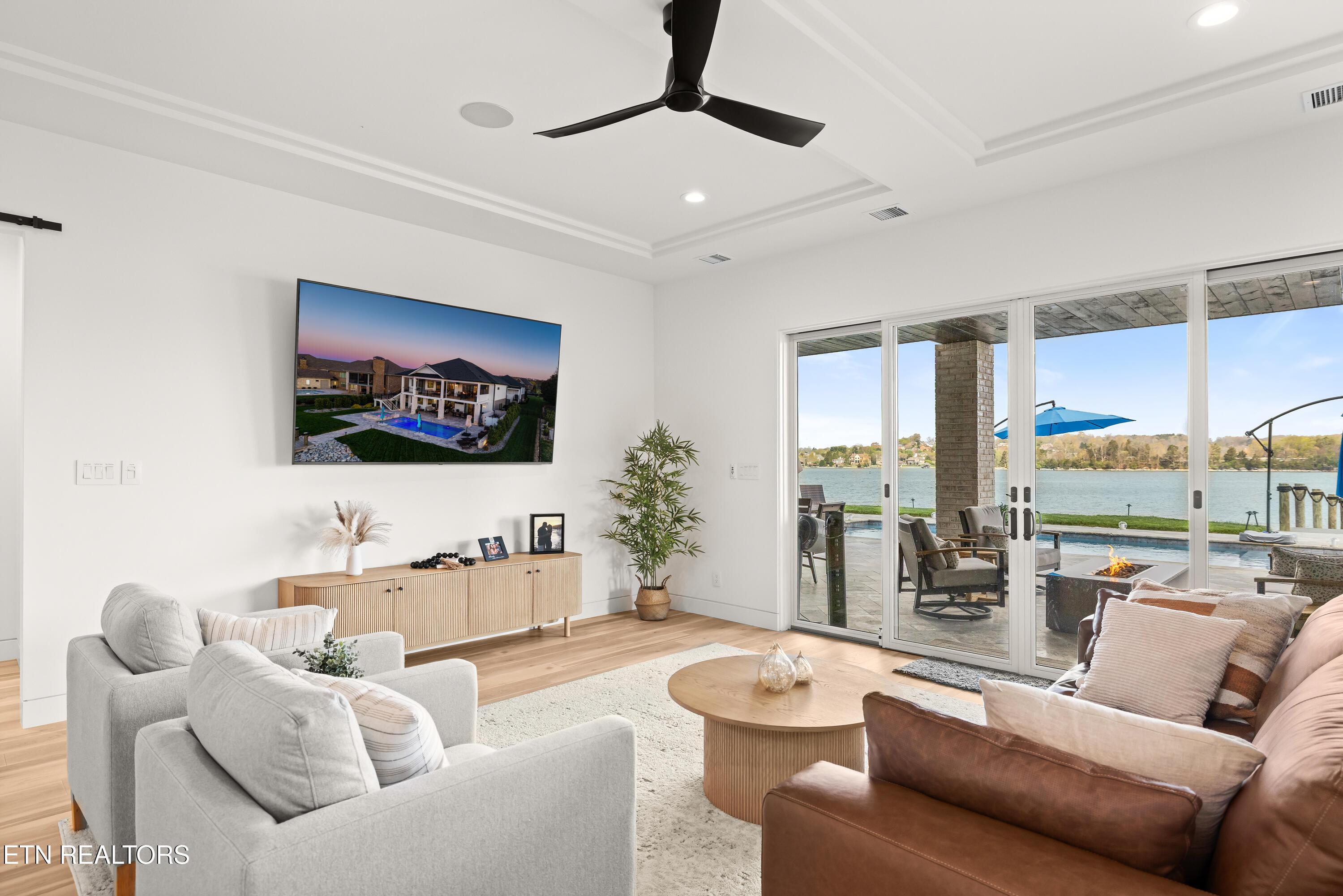 3742 Promontory Point, Louisville, TN - Fort Loudoun and Tellico Lake Real Estate - Image# 40