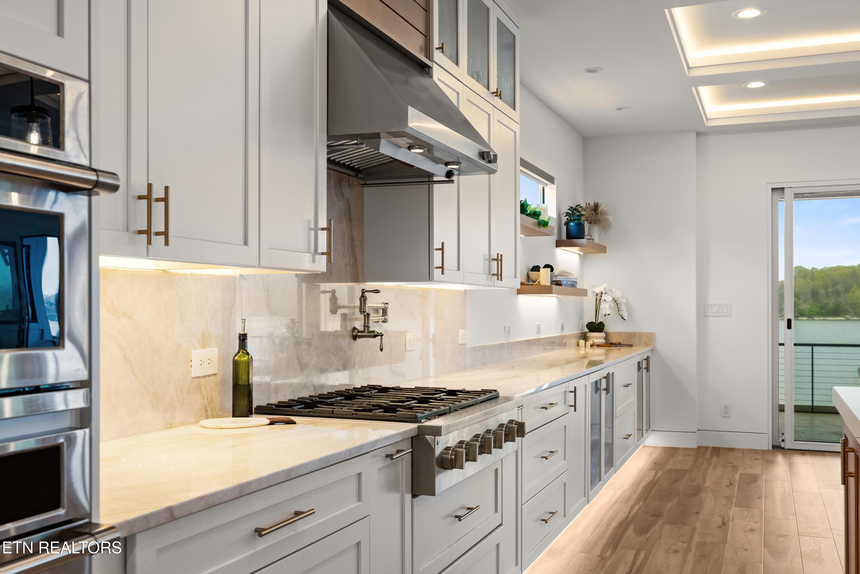 3742 Promontory Point, Louisville, TN - Fort Loudoun and Tellico Lake Real Estate - Image# 17