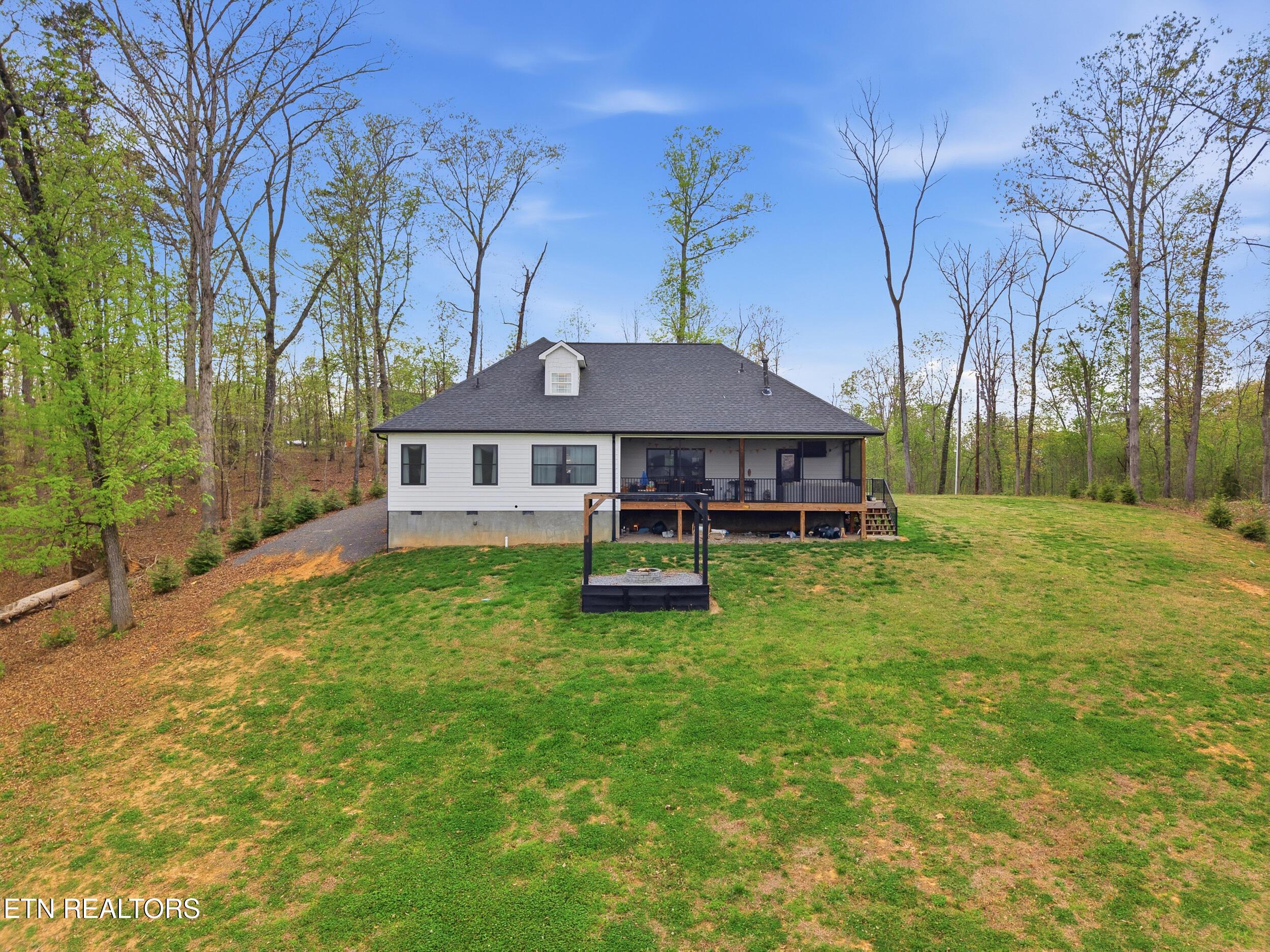 946 Parks Ferry Rd, Friendsville, TN - Fort Loudoun and Tellico Lake Real Estate - Image# 45