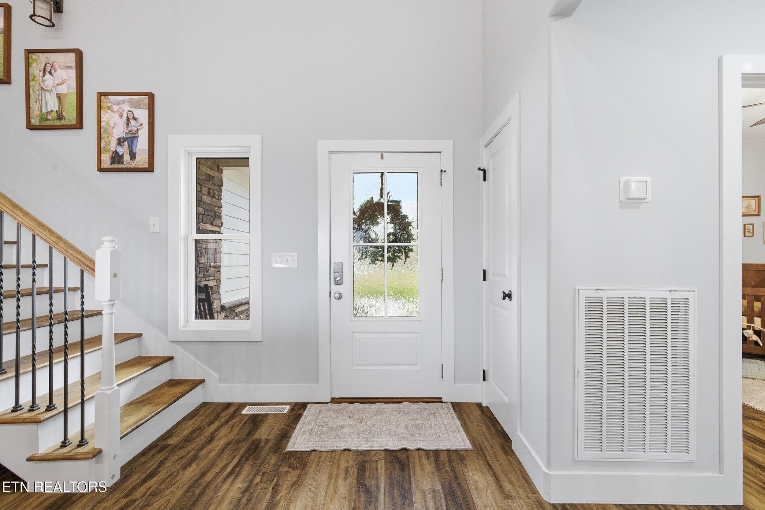 946 Parks Ferry Rd, Friendsville, TN - Fort Loudoun and Tellico Lake Real Estate - Image# 8