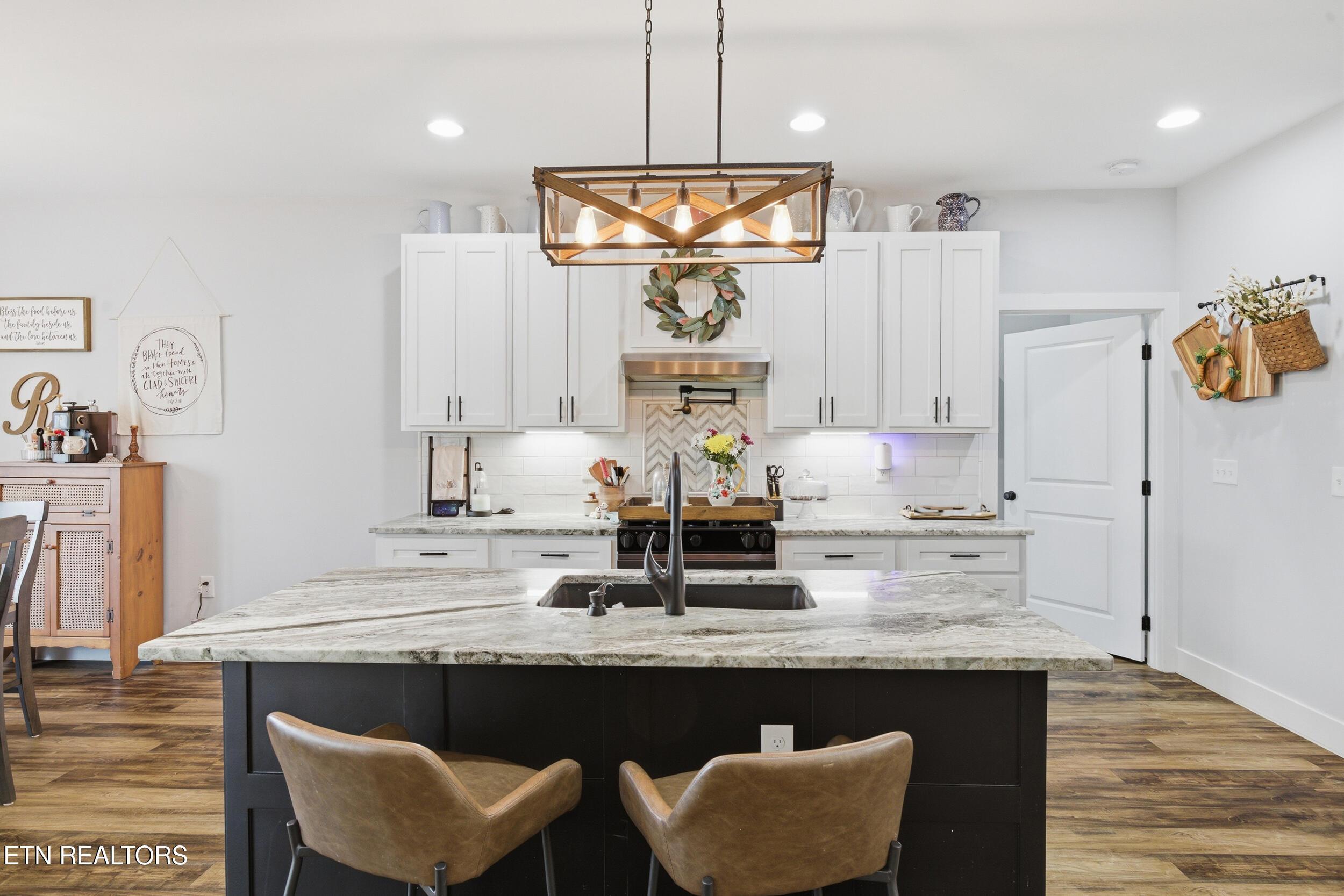 946 Parks Ferry Rd, Friendsville, TN - Fort Loudoun and Tellico Lake Real Estate - Image# 16