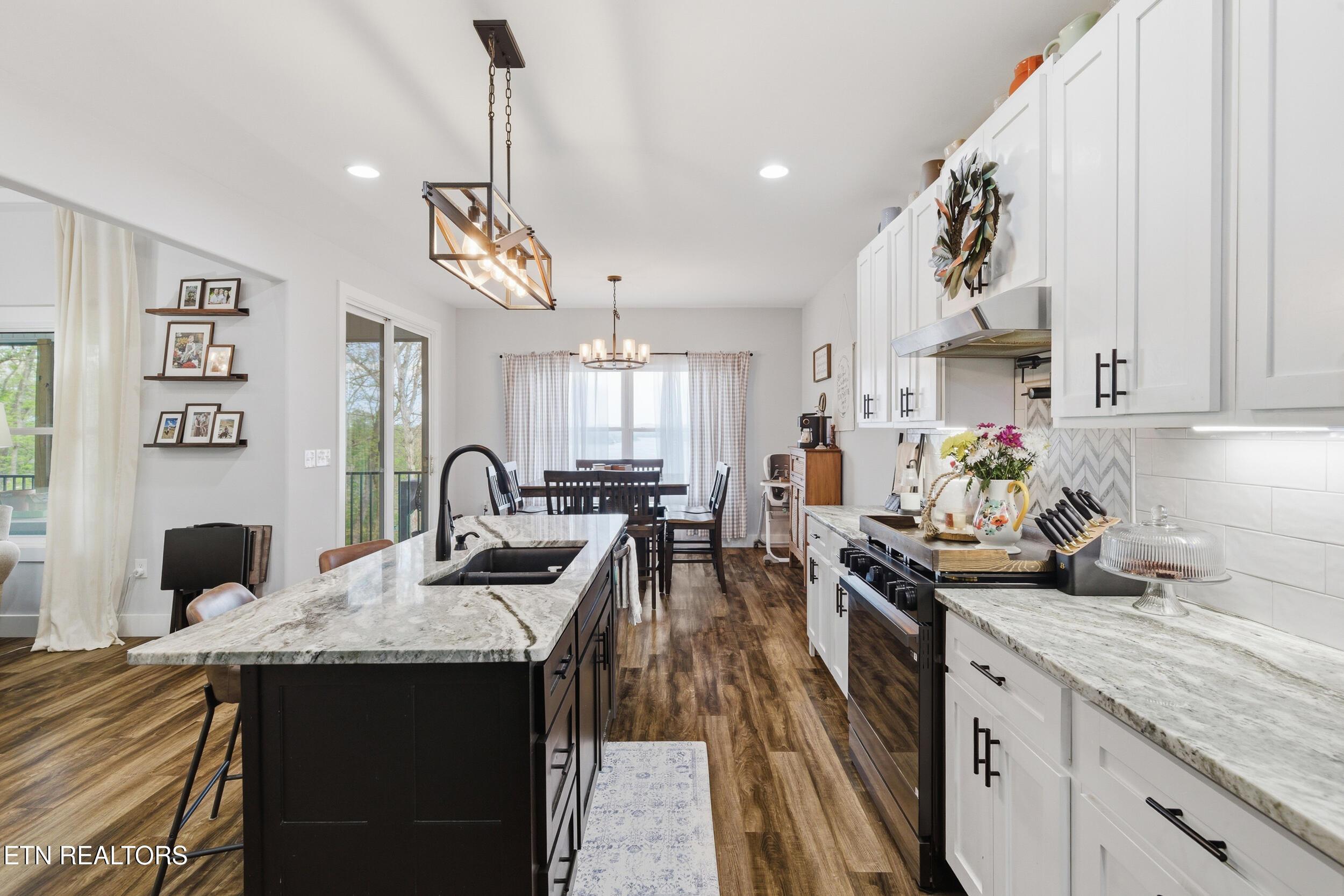 946 Parks Ferry Rd, Friendsville, TN - Fort Loudoun and Tellico Lake Real Estate - Image# 17