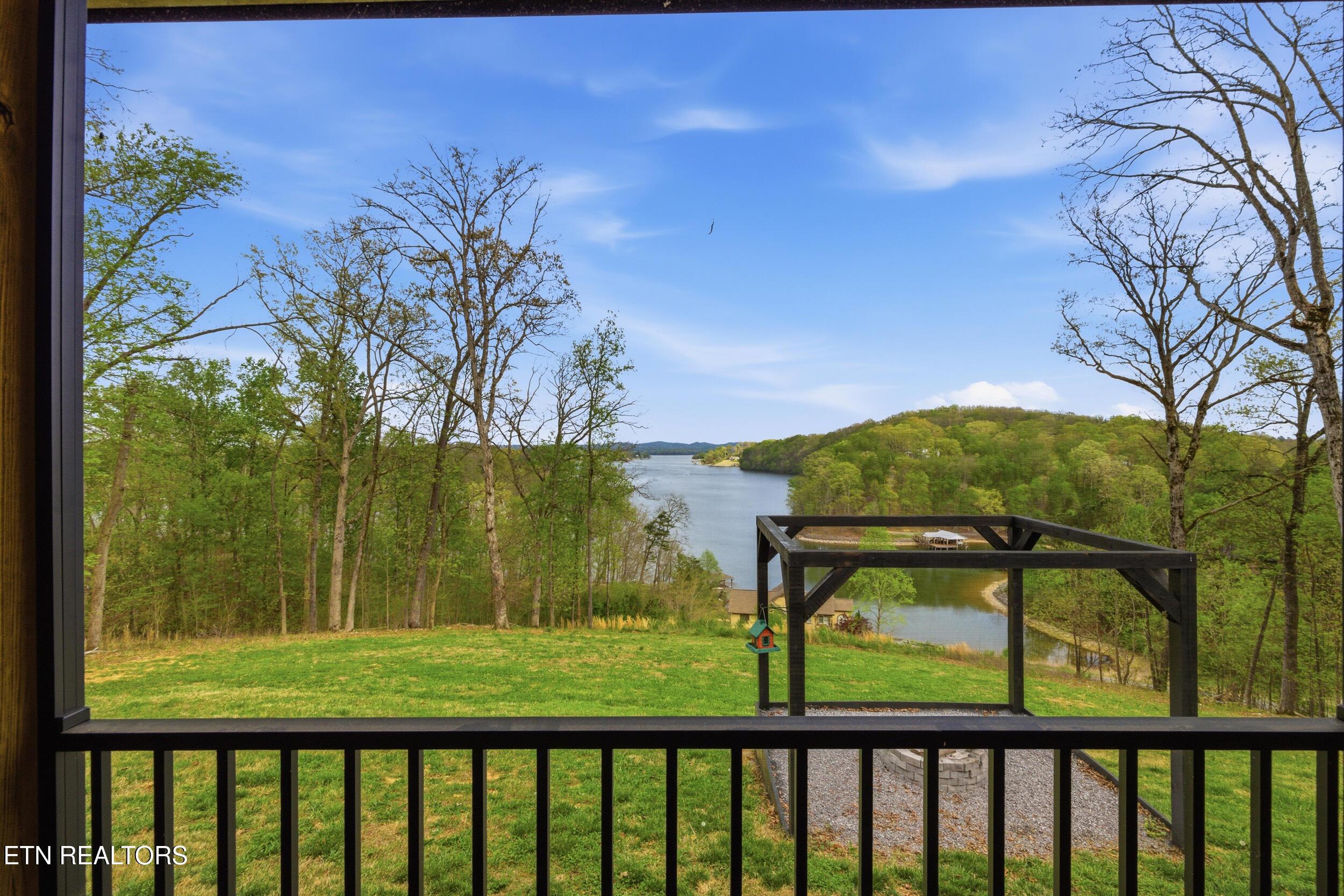 946 Parks Ferry Rd, Friendsville, TN - Fort Loudoun and Tellico Lake Real Estate - Image# 25