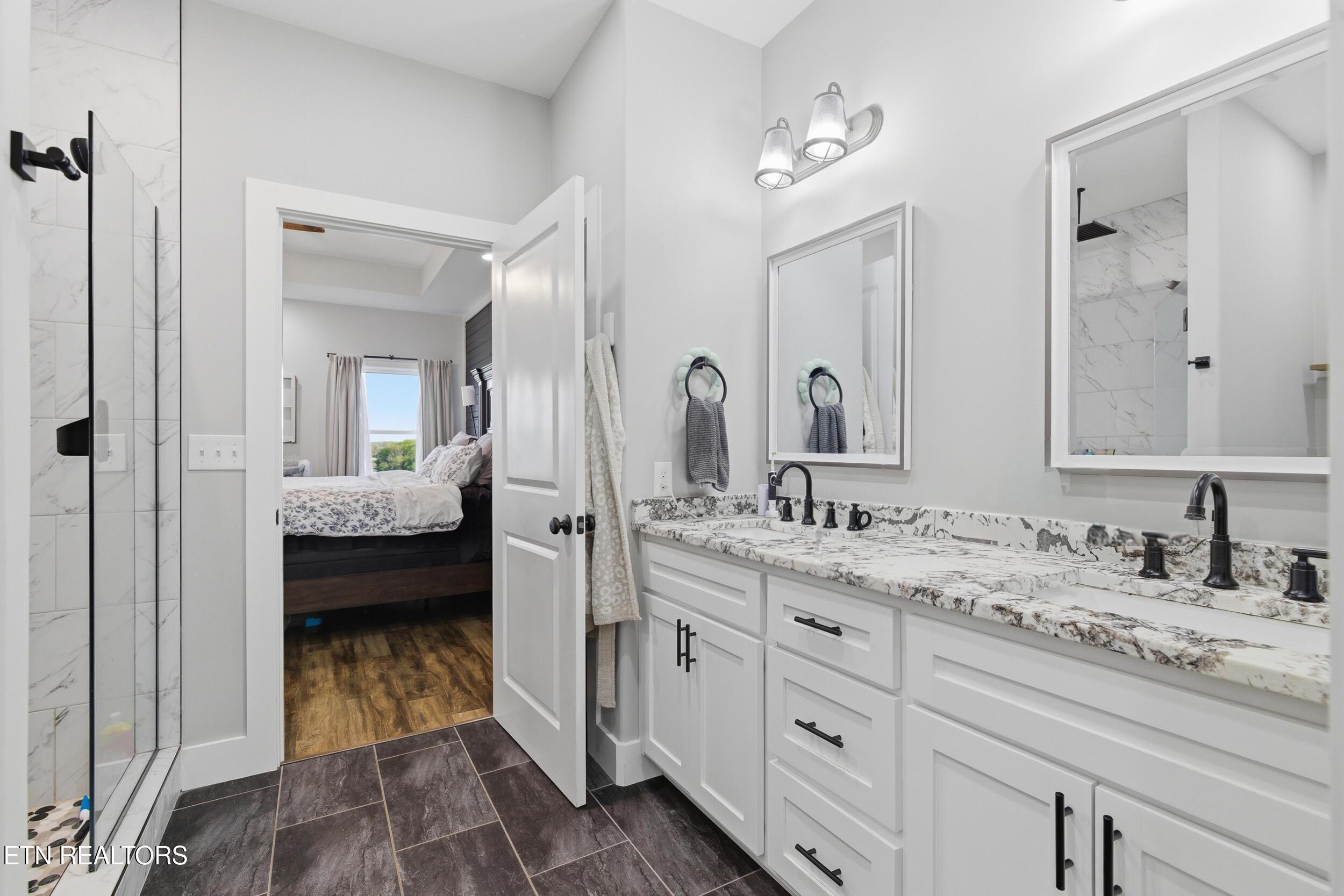 946 Parks Ferry Rd, Friendsville, TN - Fort Loudoun and Tellico Lake Real Estate - Image# 34