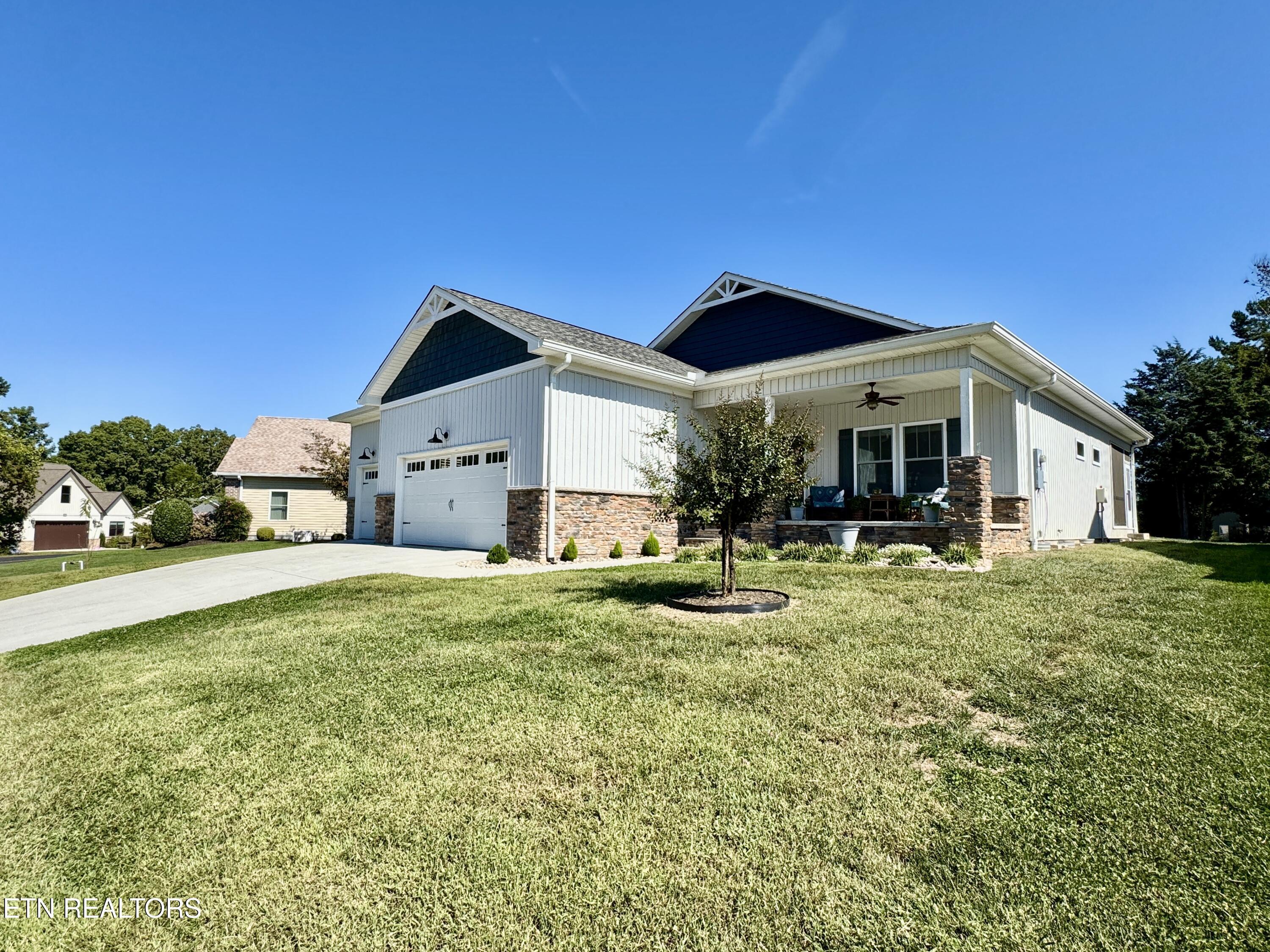 170 Elokwa Way, Loudon, TN - Fort Loudoun and Tellico Lake Real Estate - Image# 3