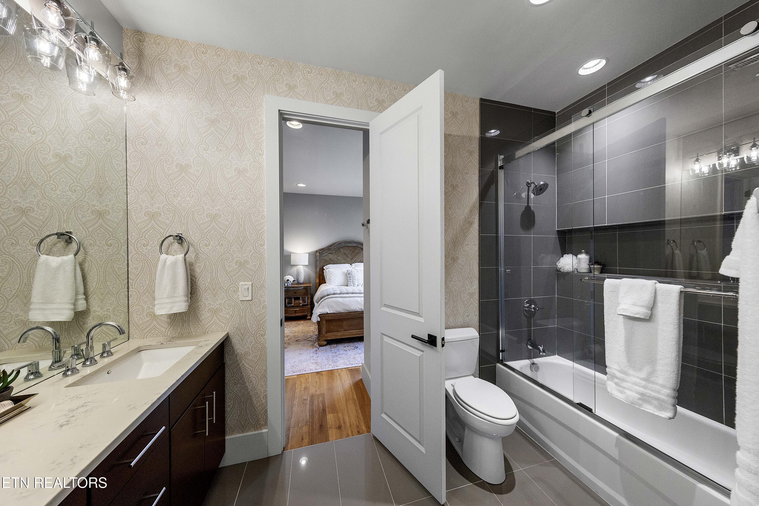 Fort Loudoun and Tellico Lake Real Estate - Image# 38