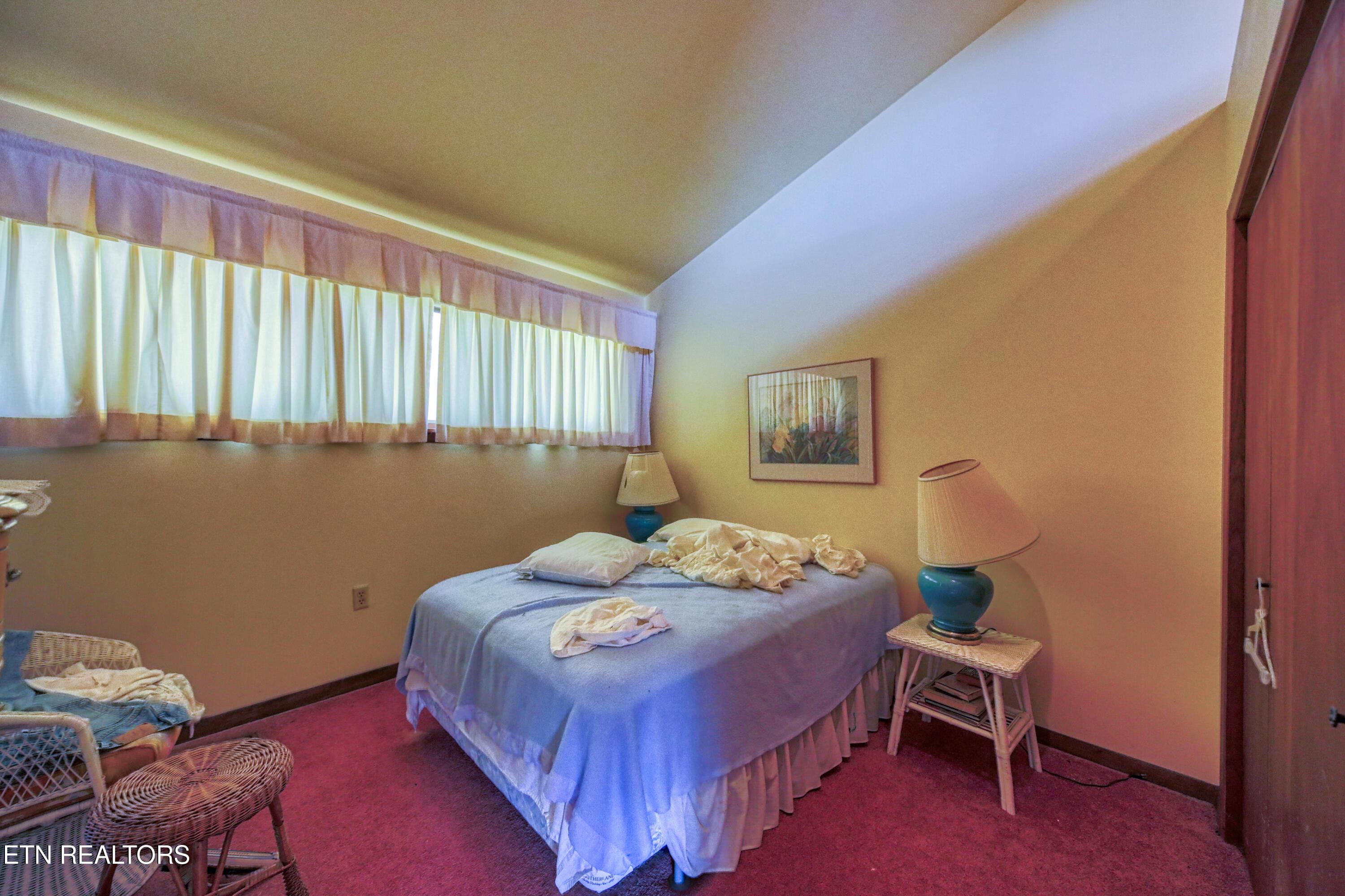 8833 Cove Point Lane, Knoxville, TN - Fort Loudoun and Tellico Lake Real Estate - Image# 13