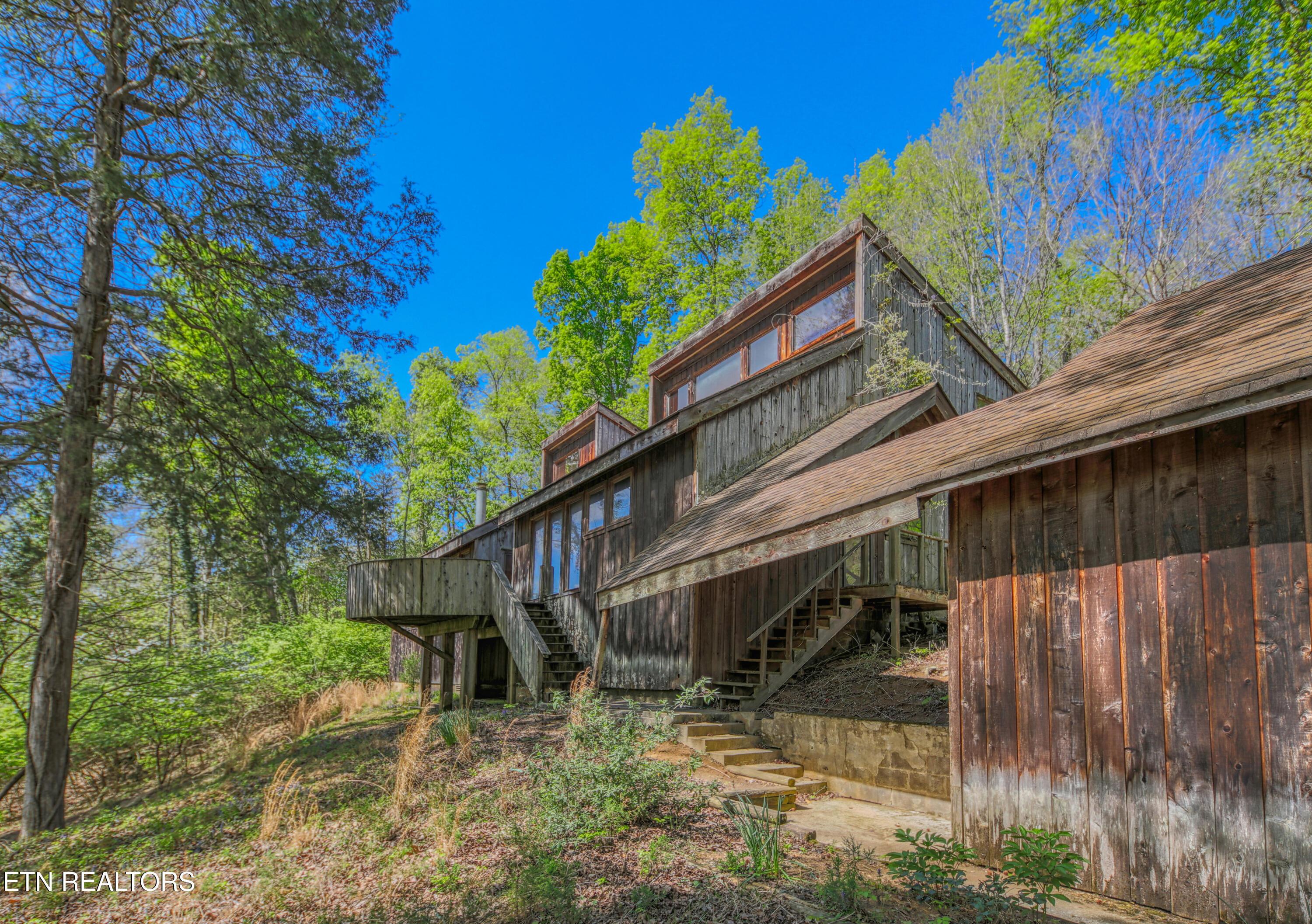 8833 Cove Point Lane, Knoxville, TN - Fort Loudoun and Tellico Lake Real Estate - Image# 4