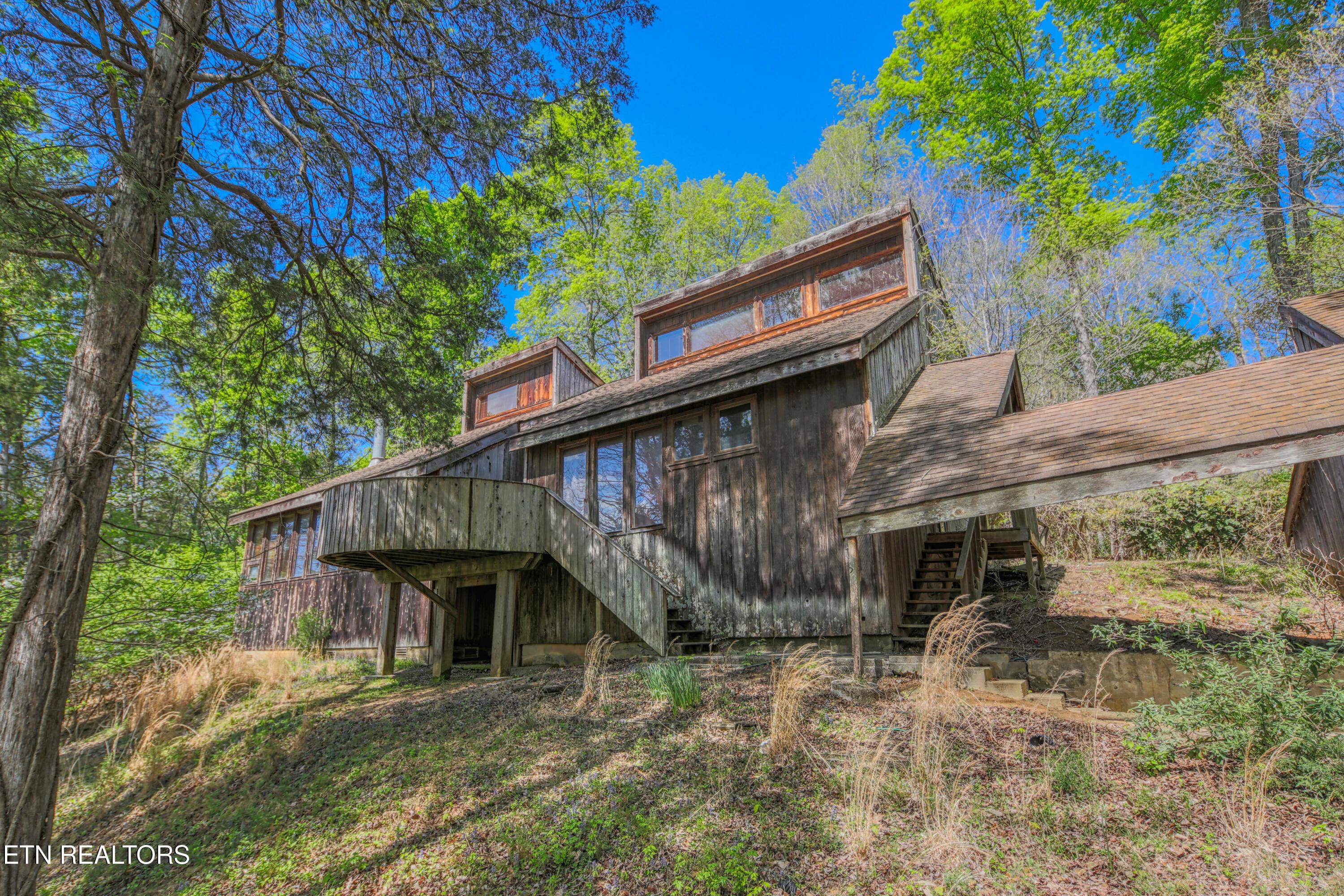 8833 Cove Point Lane, Knoxville, TN - Fort Loudoun and Tellico Lake Real Estate - Image# 1