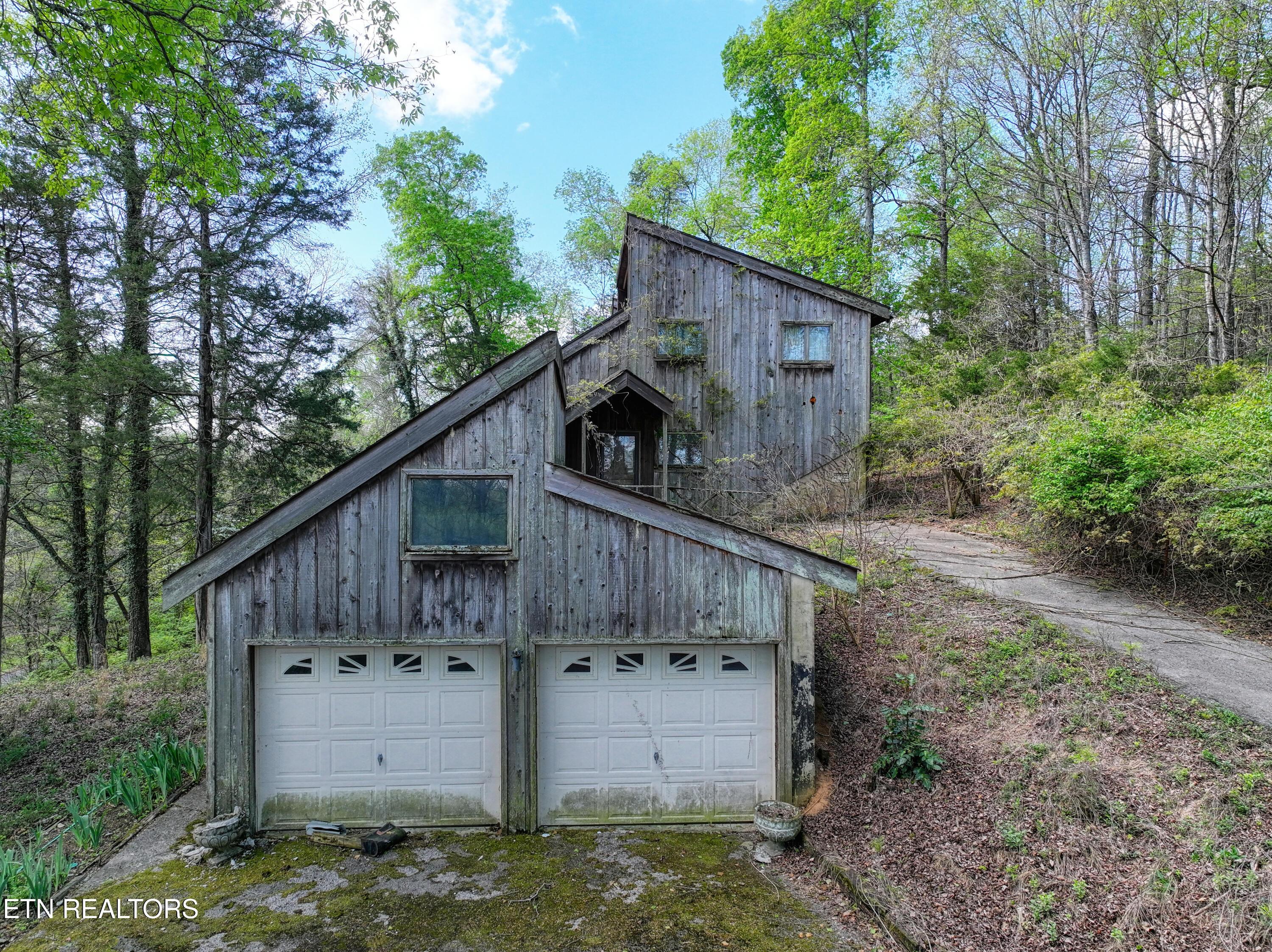 8833 Cove Point Lane, Knoxville, TN - Fort Loudoun and Tellico Lake Real Estate - Image# 5