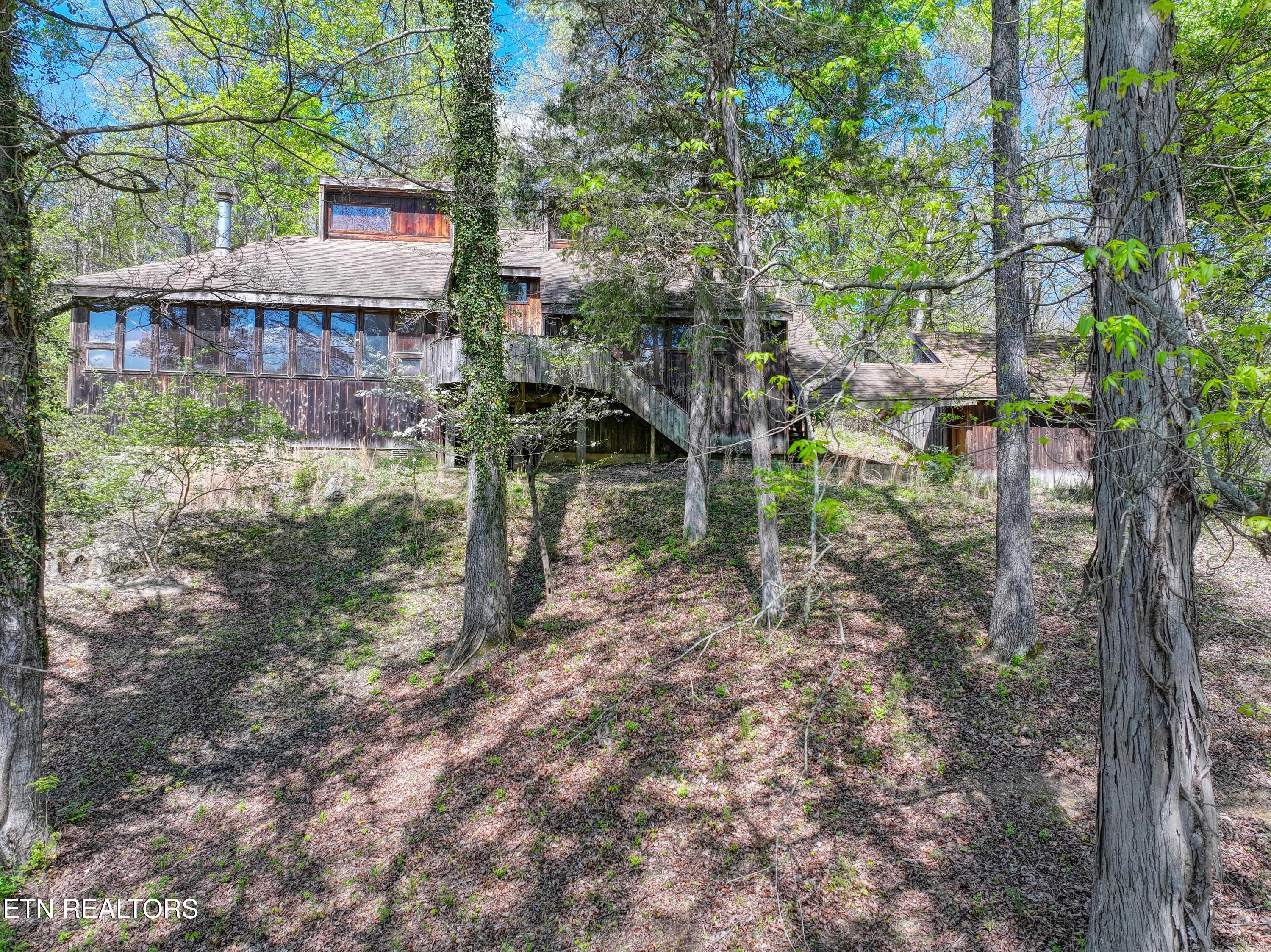8833 Cove Point Lane, Knoxville, TN - Fort Loudoun and Tellico Lake Real Estate - Image# 25