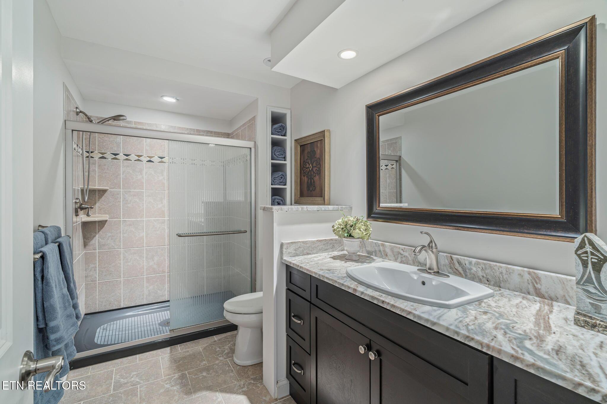 109 Sunali Lane, Loudon, TN - Fort Loudoun and Tellico Lake Real Estate - Image# 40