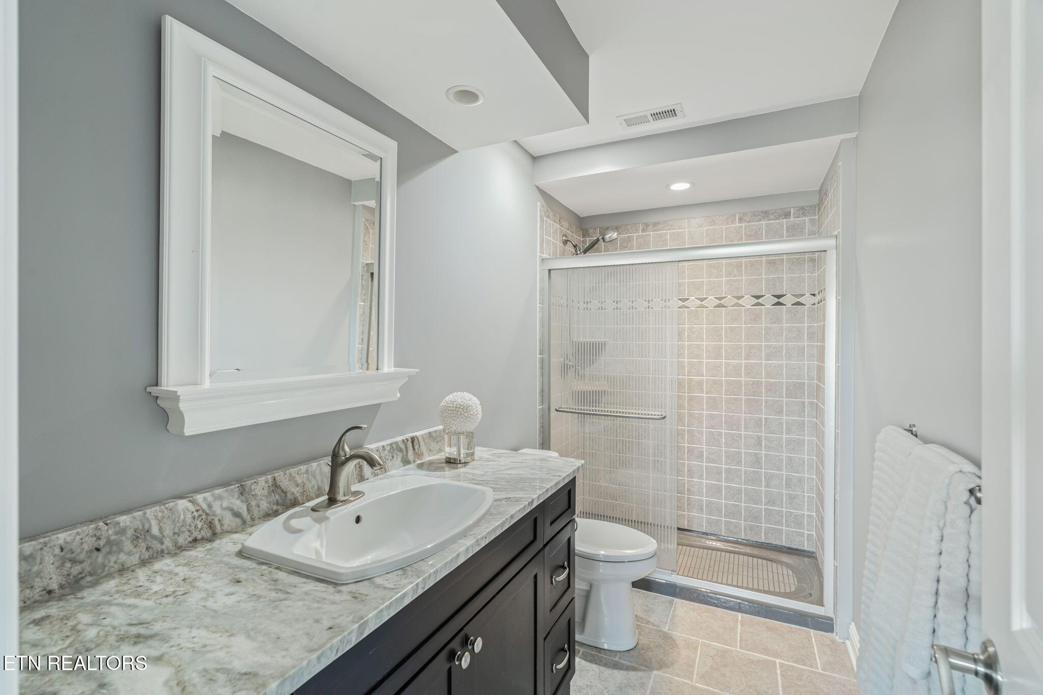 109 Sunali Lane, Loudon, TN - Fort Loudoun and Tellico Lake Real Estate - Image# 44