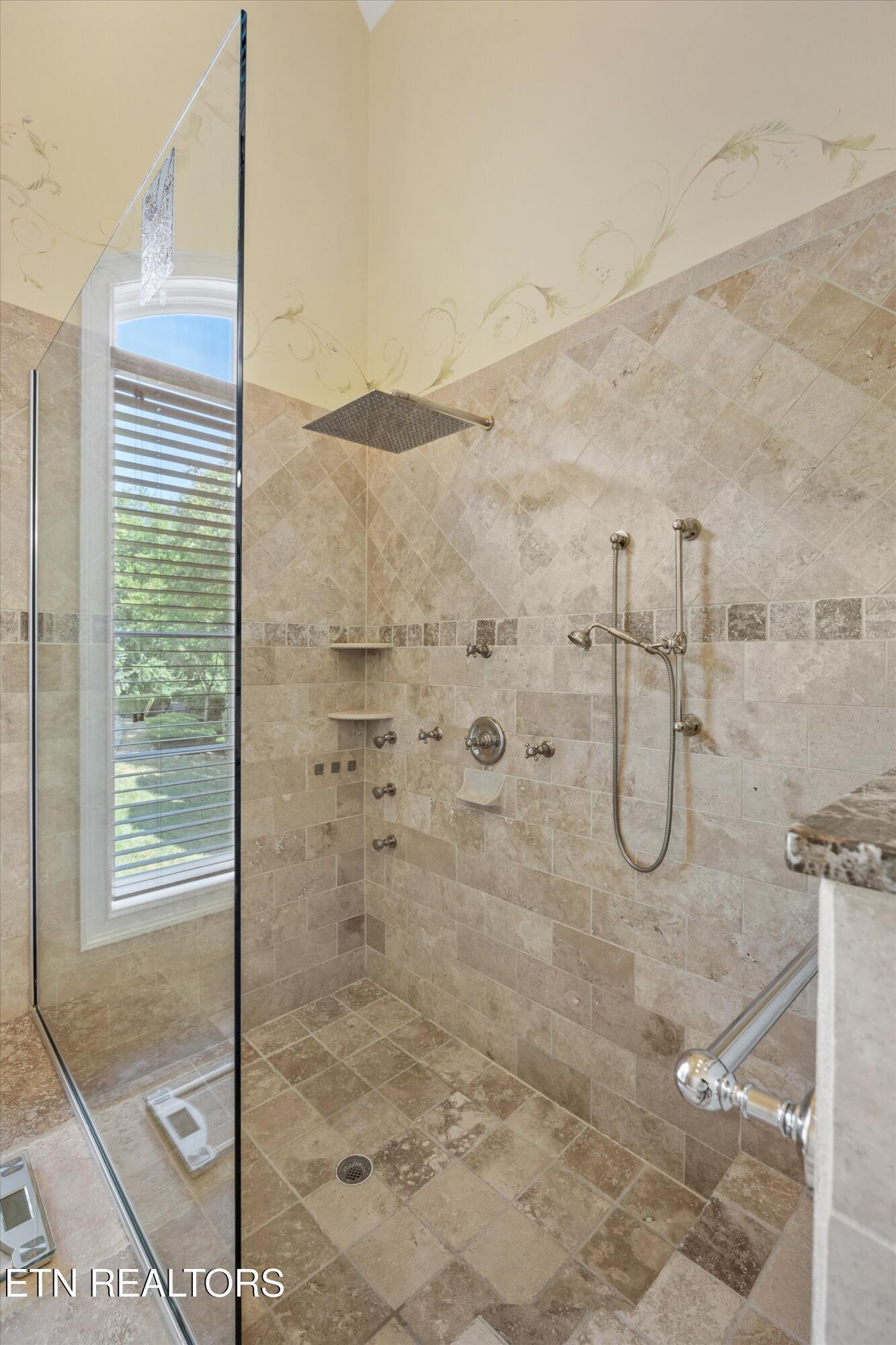 10235 Thimble Fields Drive, Knoxville, TN - Fort Loudoun and Tellico Lake Real Estate - Image# 15