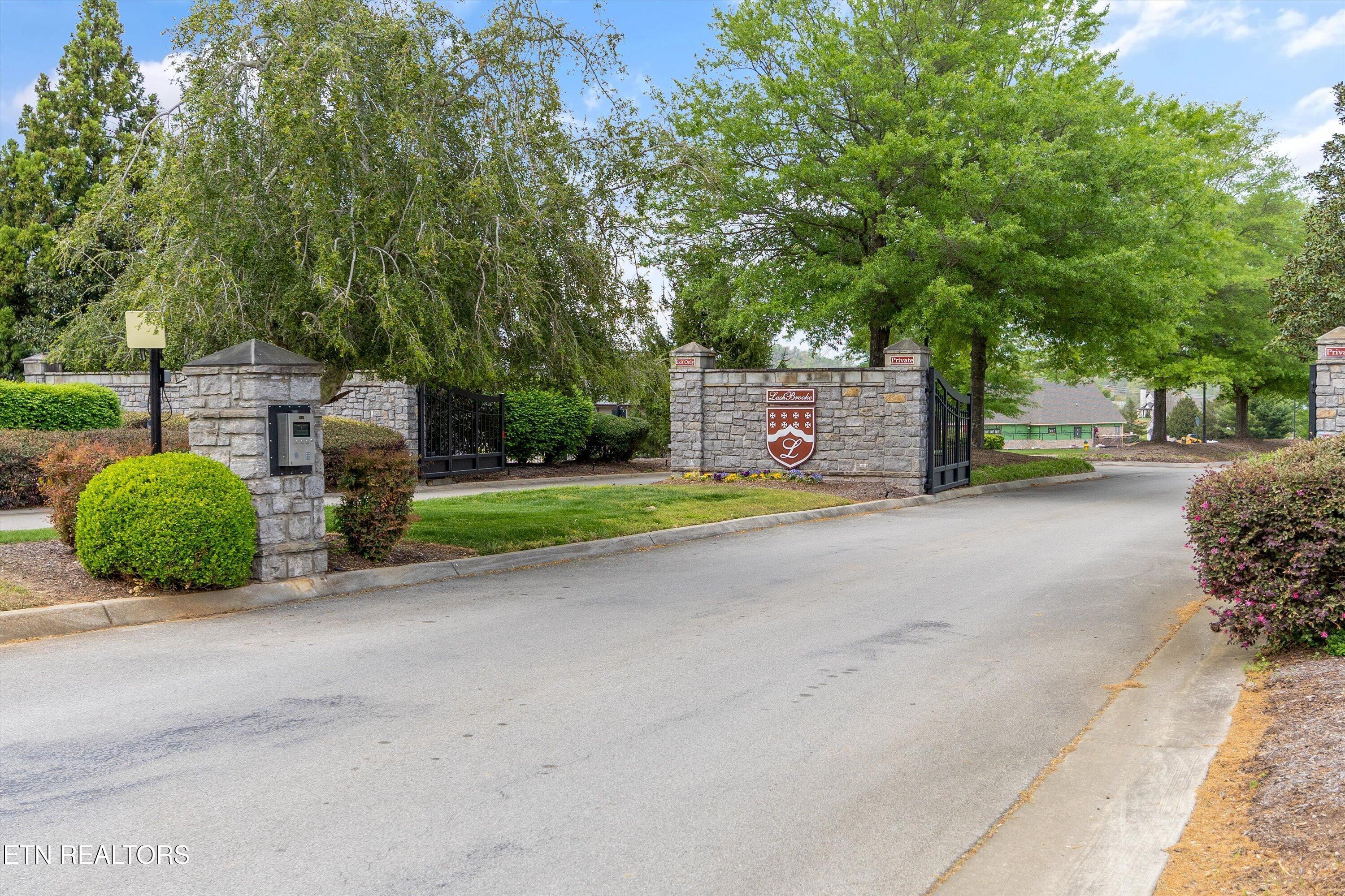 220 Lake Forest Way, Louisville, TN - Fort Loudoun and Tellico Lake Real Estate - Image# 12