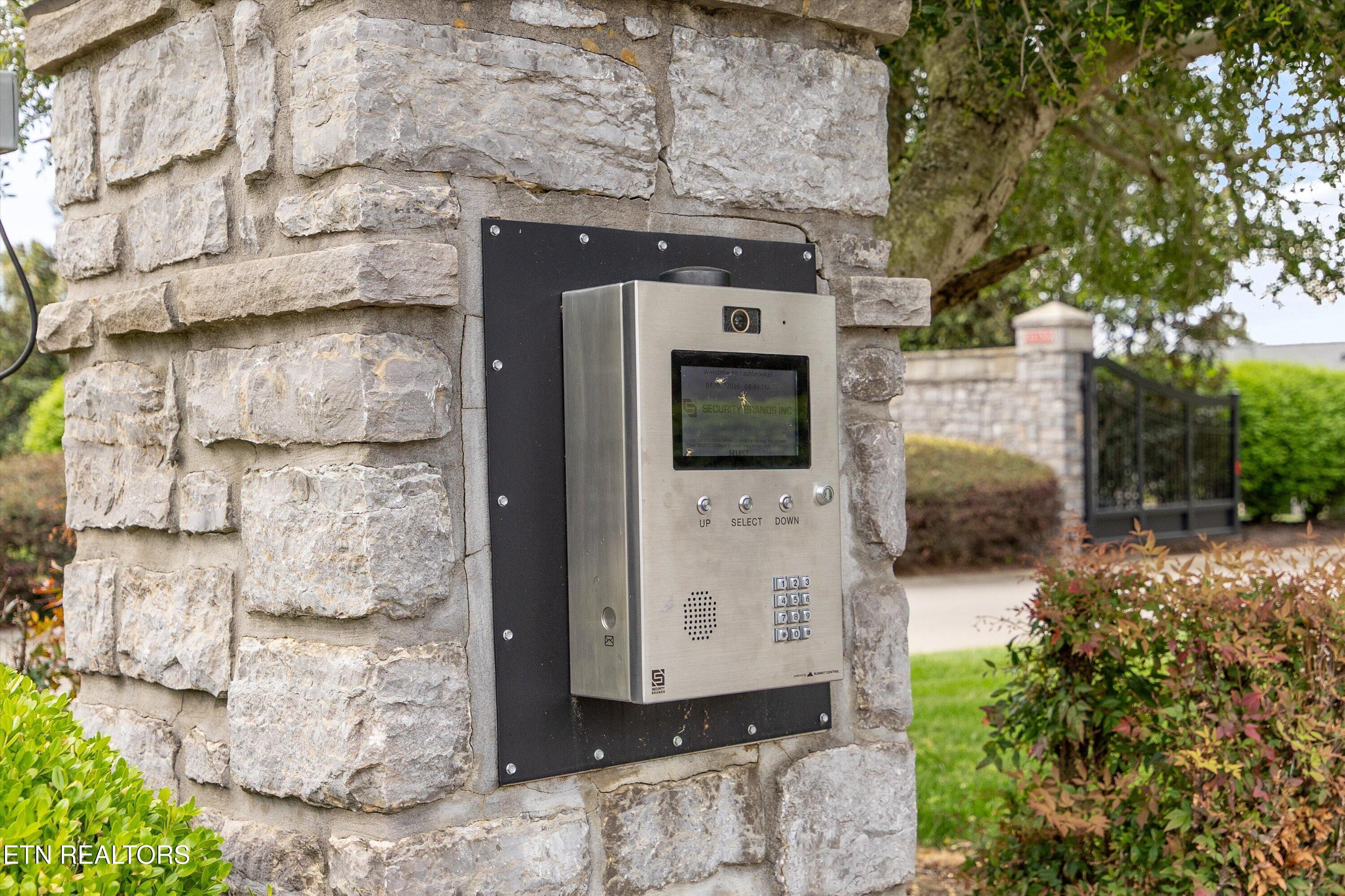 220 Lake Forest Way, Louisville, TN - Fort Loudoun and Tellico Lake Real Estate - Image# 14