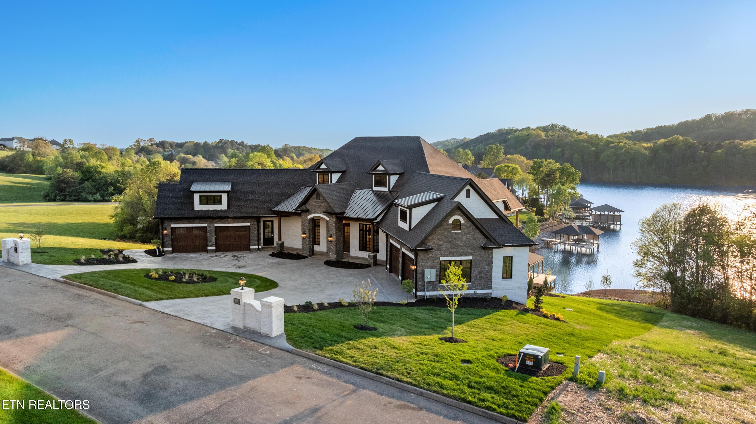 155 Amblecrest Drive, Vonore, TN - Fort Loudoun and Tellico Lake Real Estate - Image# 4