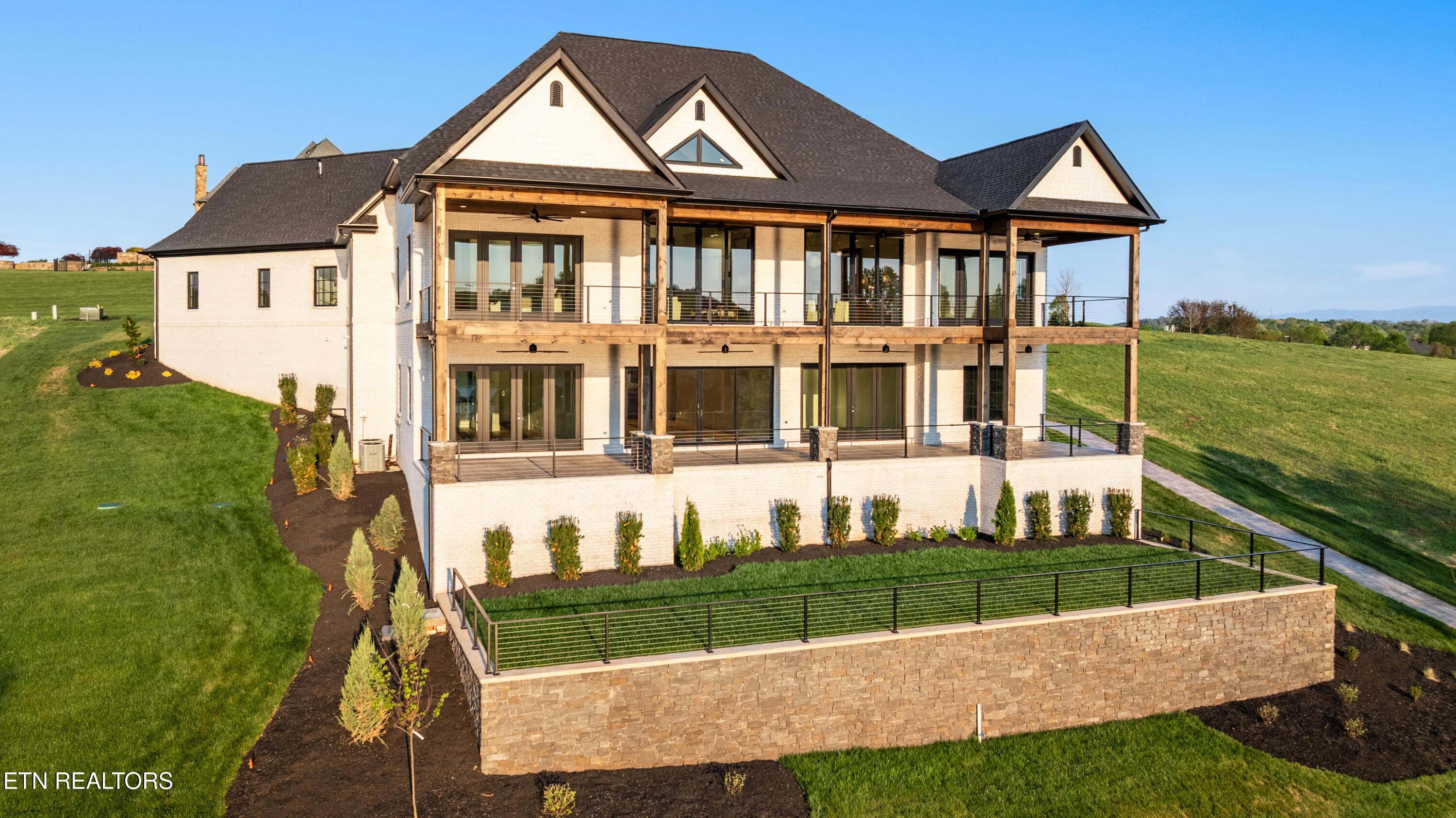 155 Amblecrest Drive, Vonore, TN - Fort Loudoun and Tellico Lake Real Estate - Image# 7