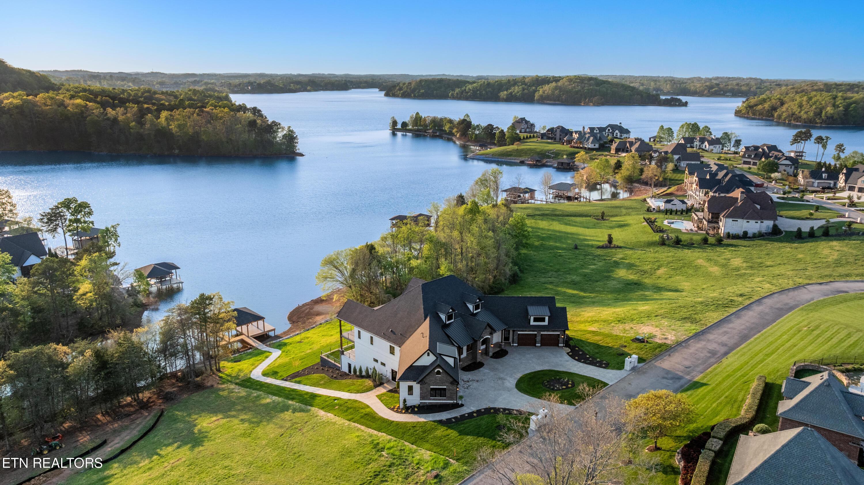 155 Amblecrest Drive, Vonore, TN - Fort Loudoun and Tellico Lake Real Estate - Image# 8