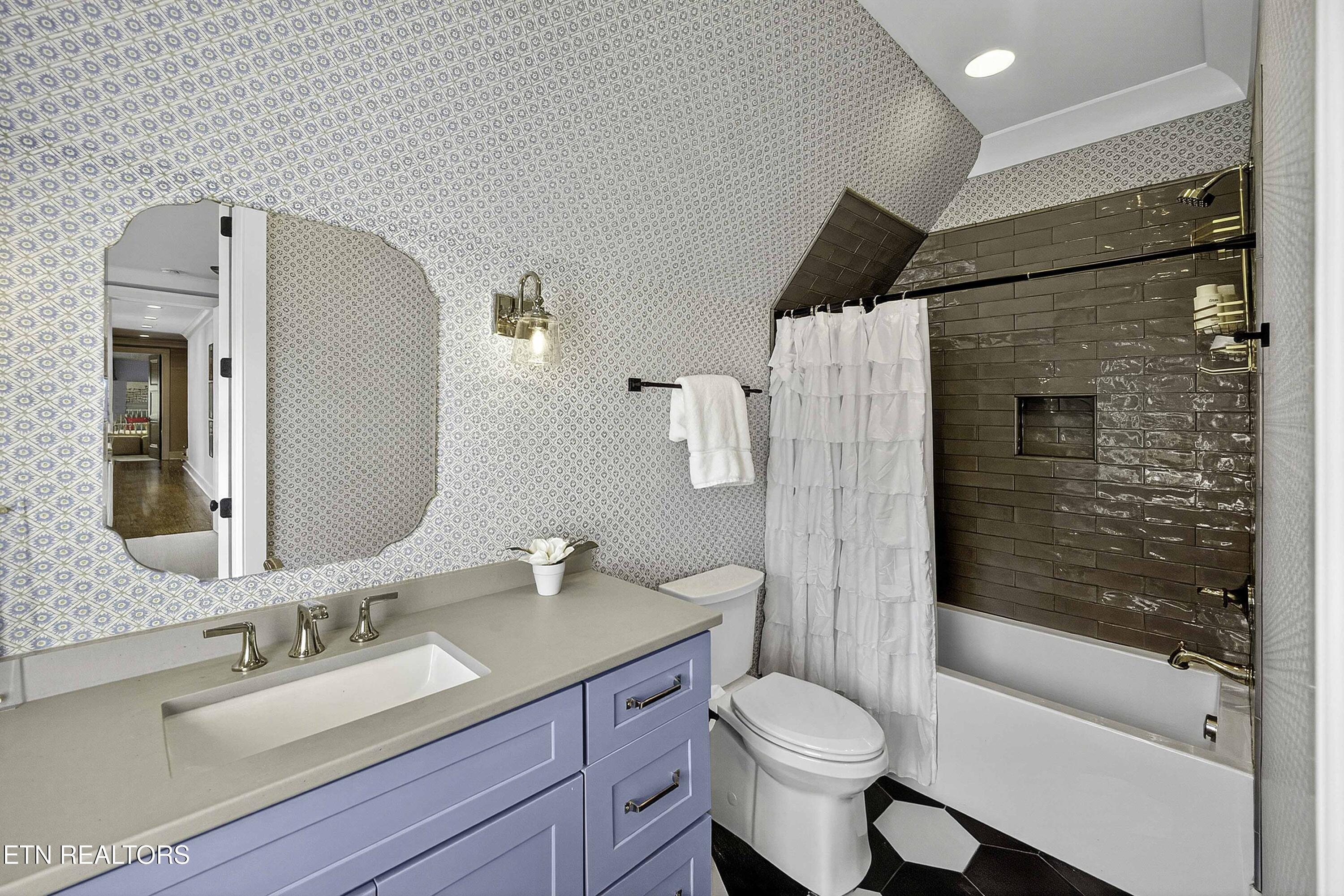 12027 Rivanna Lane, Knoxville, TN - Fort Loudoun and Tellico Lake Real Estate - Image# 22