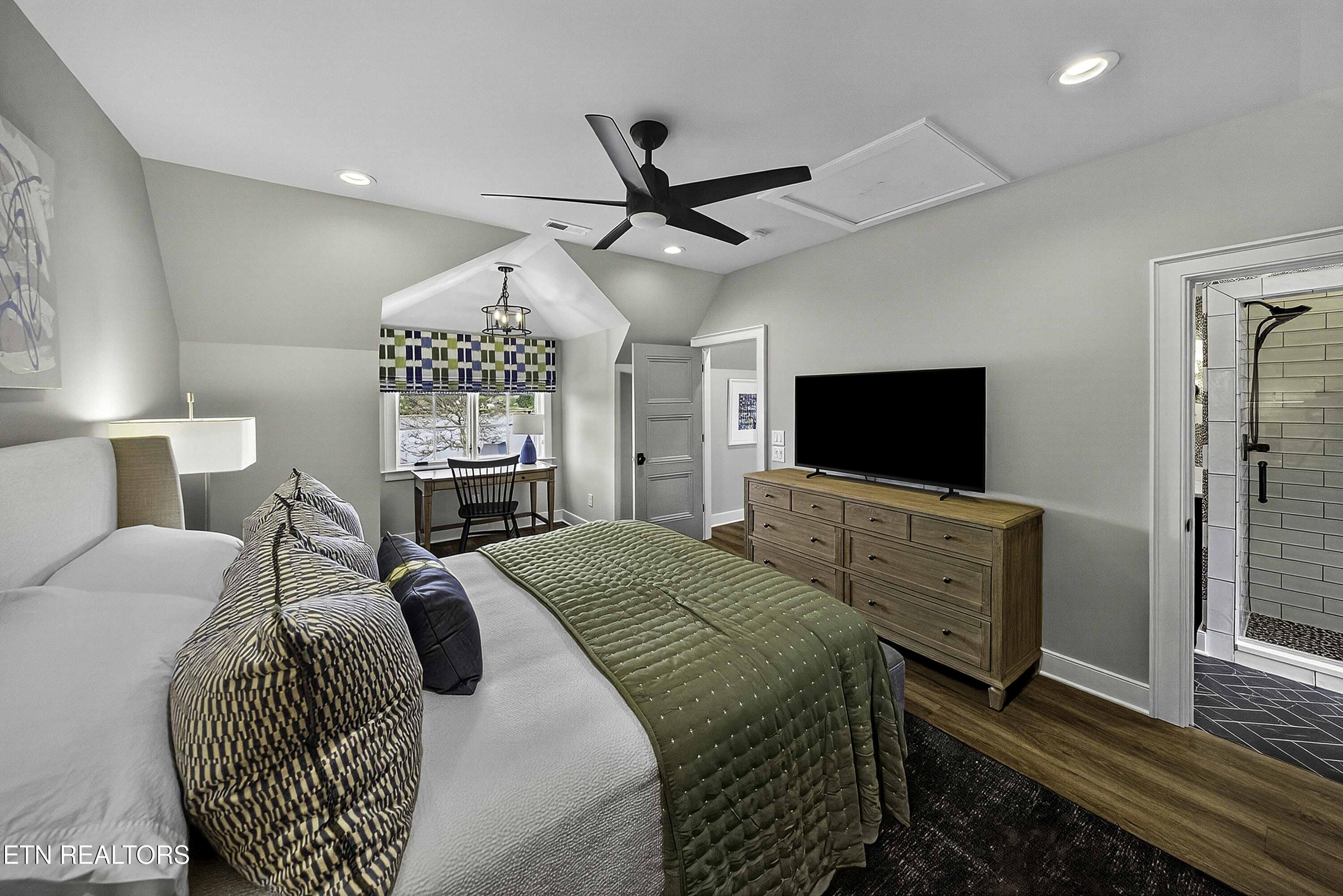 12027 Rivanna Lane, Knoxville, TN - Fort Loudoun and Tellico Lake Real Estate - Image# 39