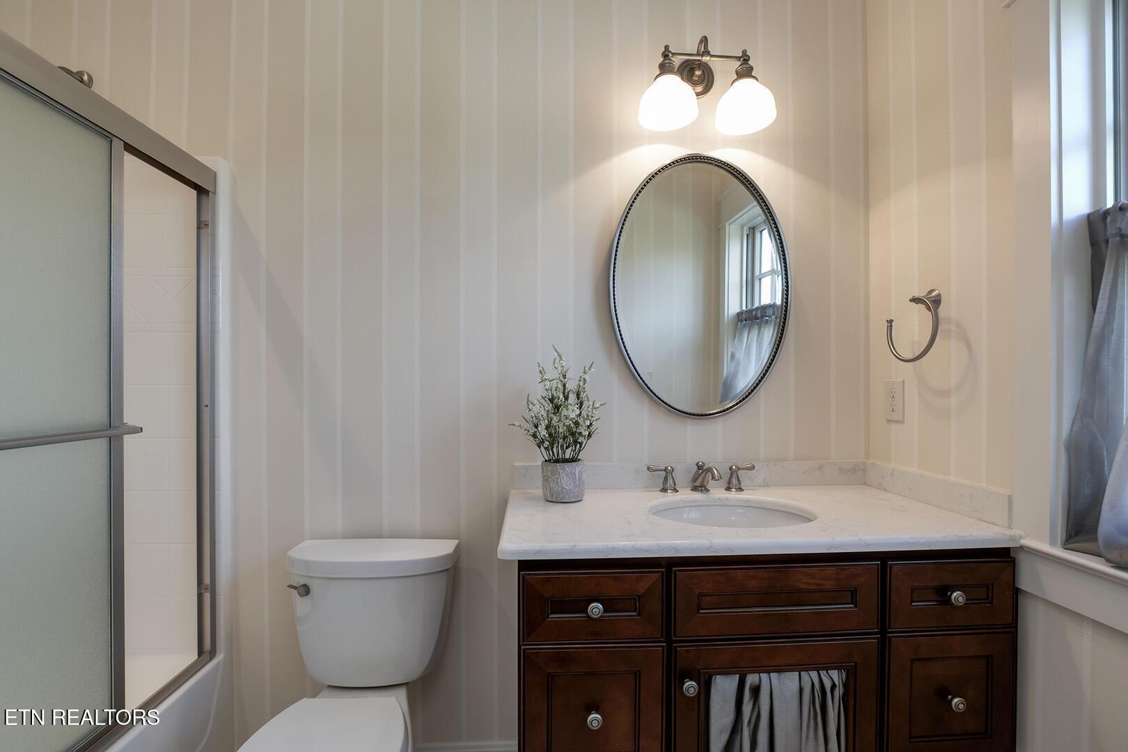 220 Thunder Rd, Vonore, TN - Fort Loudoun and Tellico Lake Real Estate - Image# 40