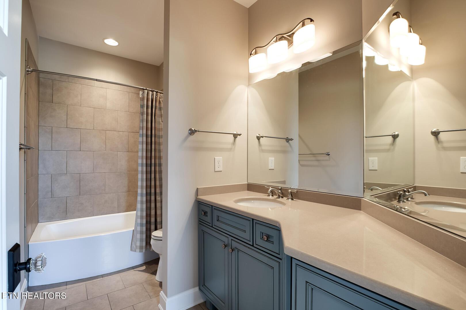 220 Thunder Rd, Vonore, TN - Fort Loudoun and Tellico Lake Real Estate - Image# 43