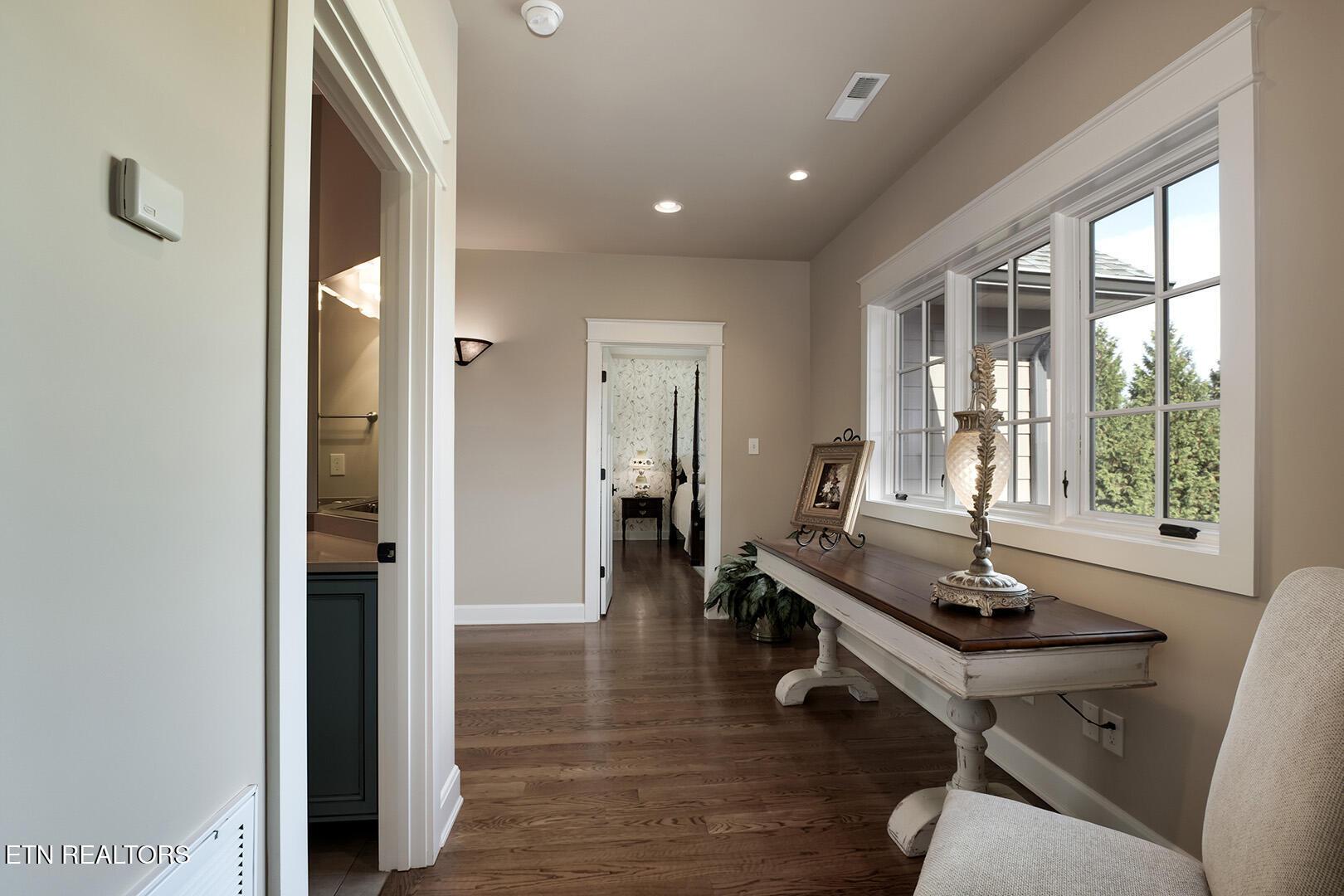 220 Thunder Rd, Vonore, TN - Fort Loudoun and Tellico Lake Real Estate - Image# 44