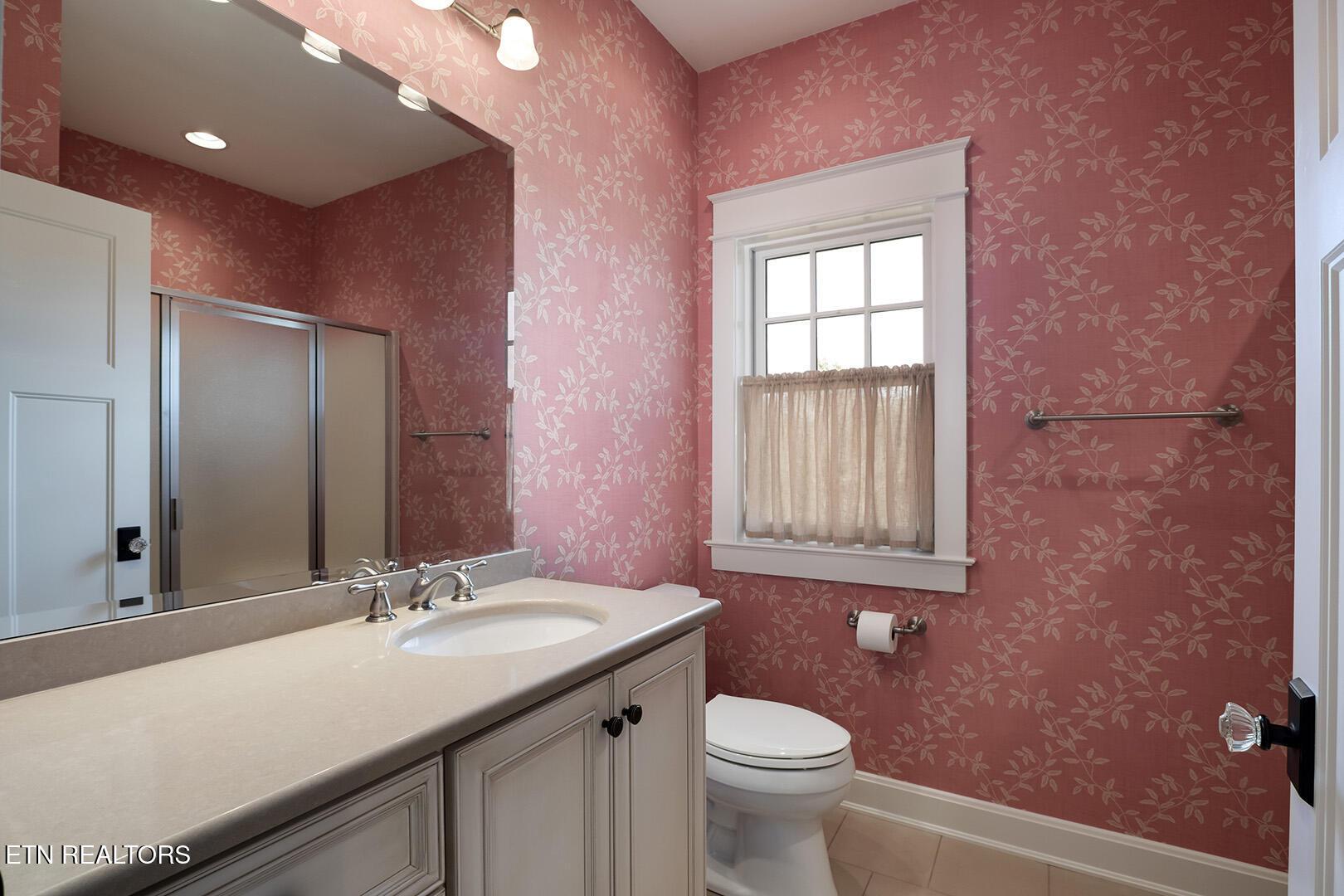 220 Thunder Rd, Vonore, TN - Fort Loudoun and Tellico Lake Real Estate - Image# 45