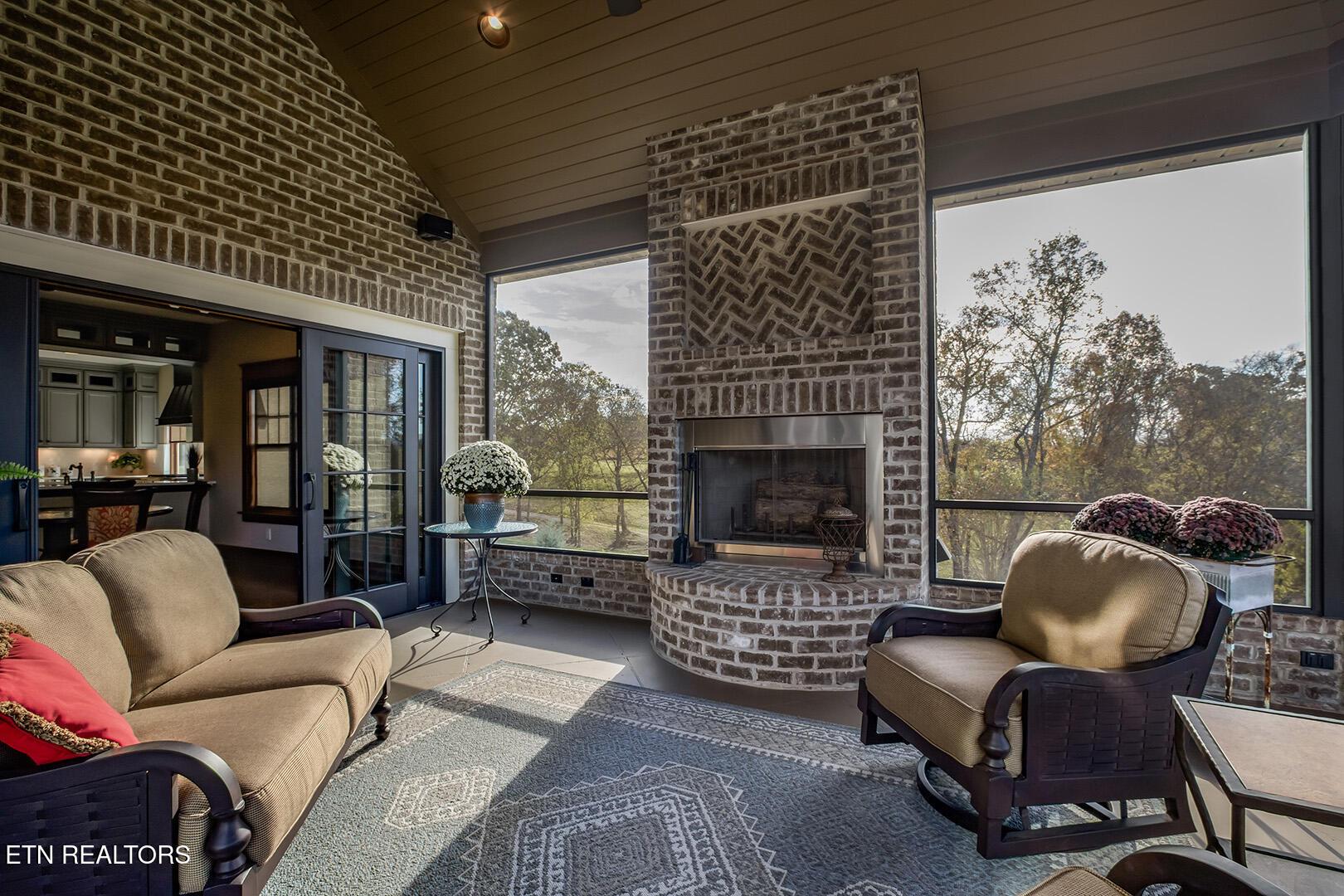 220 Thunder Rd, Vonore, TN - Fort Loudoun and Tellico Lake Real Estate - Image# 54