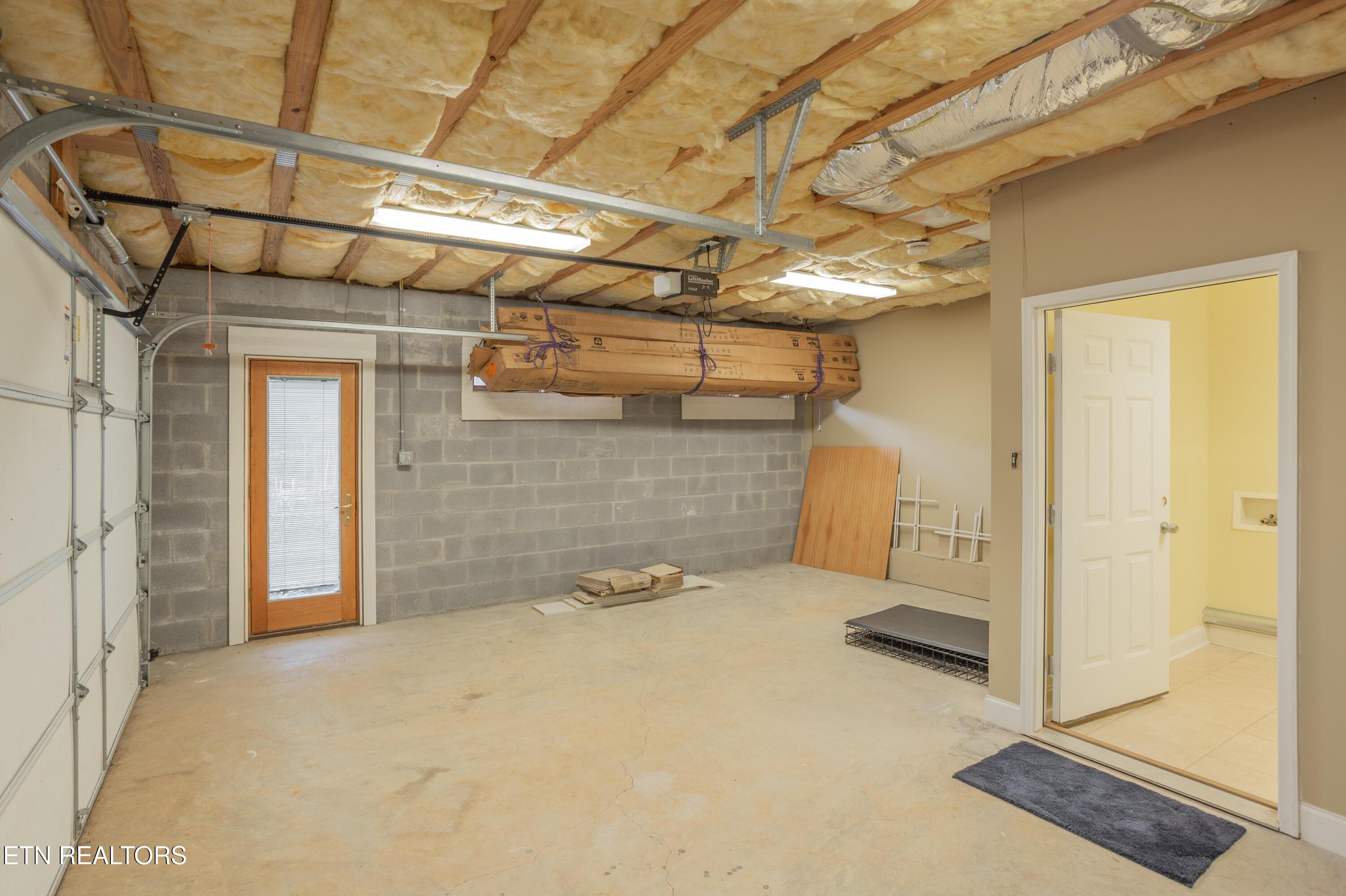 4193 Parris Drive, Lenoir City, TN - Fort Loudoun and Tellico Lake Real Estate - Image# 47