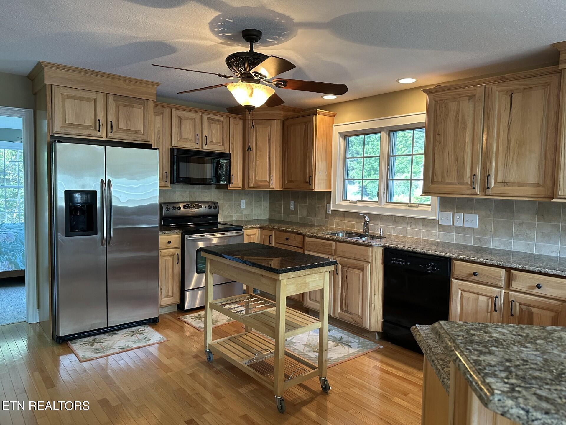 4193 Parris Drive, Lenoir City, TN - Fort Loudoun and Tellico Lake Real Estate - Image# 17