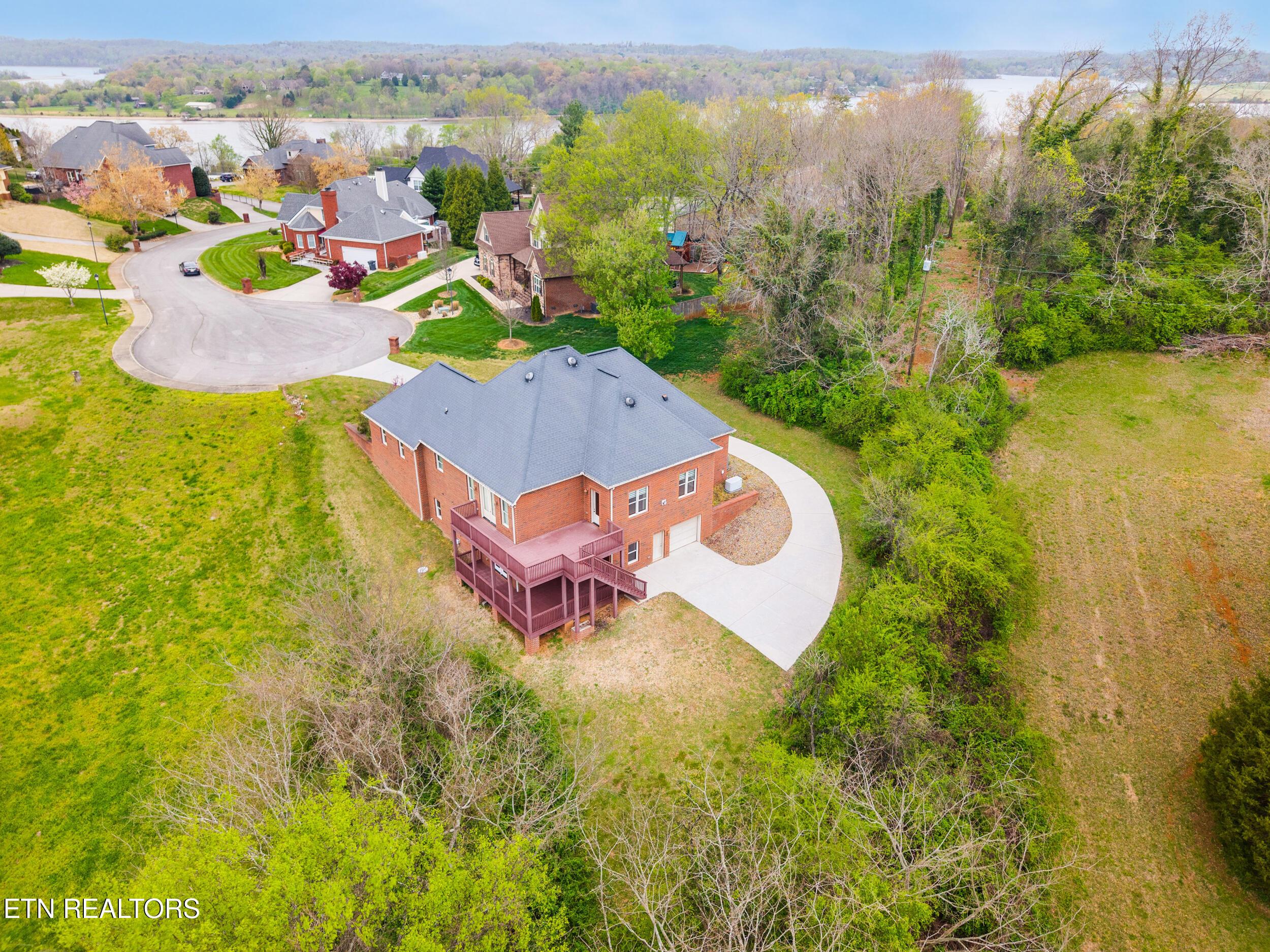 3835 Admirality Lane, Knoxville, TN - Fort Loudoun and Tellico Lake Real Estate - Image# 11
