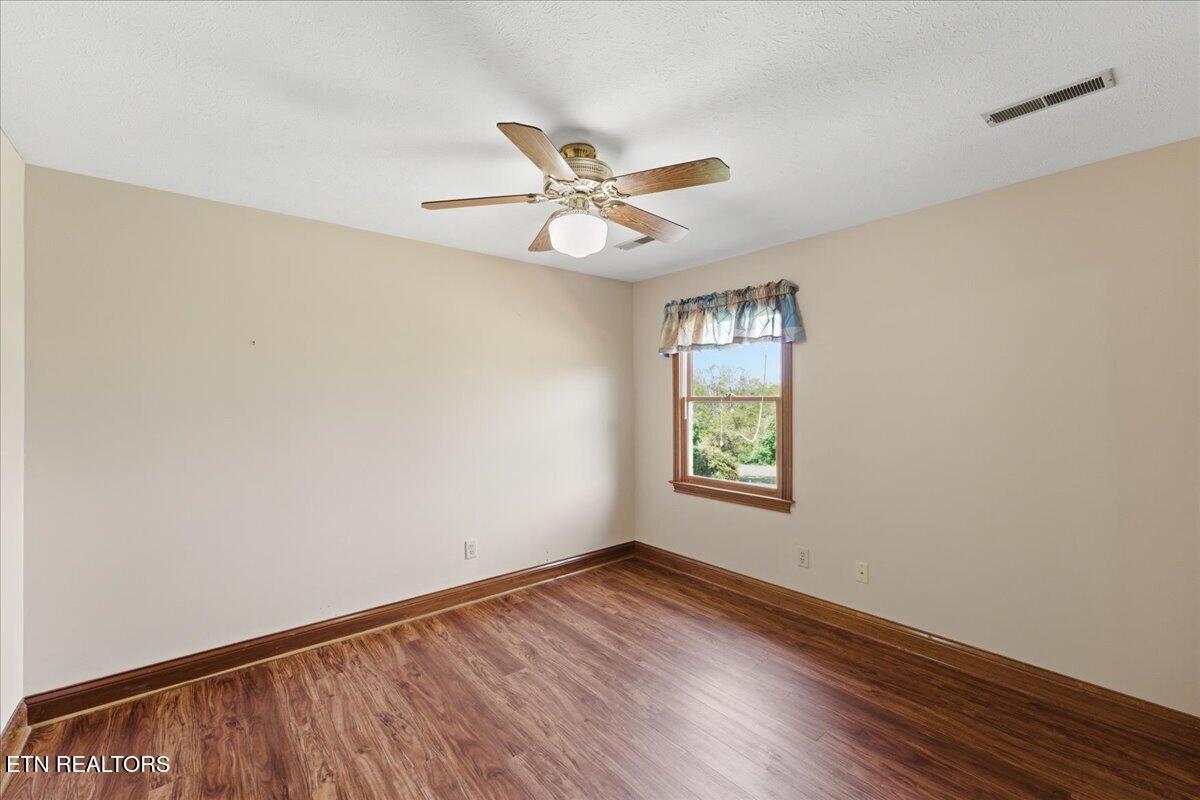 10609 Riverlake Drive, Knoxville, TN - Fort Loudoun and Tellico Lake Real Estate - Image# 22