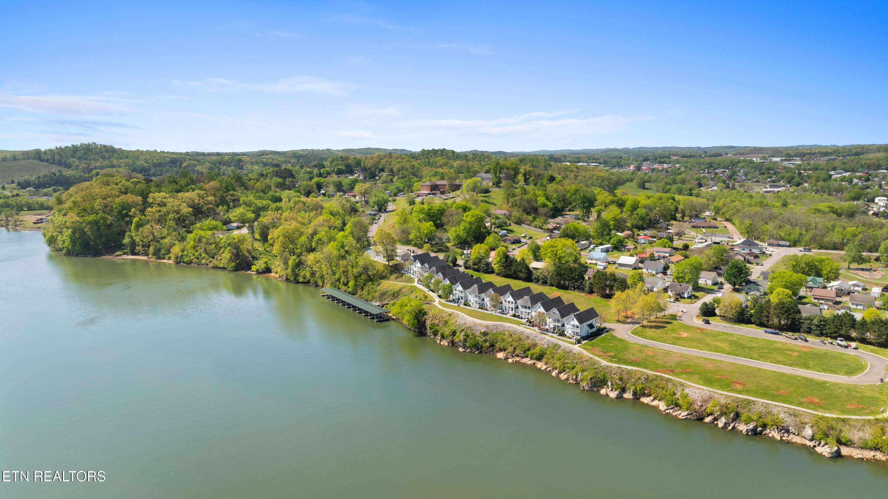 1101 Main St, Loudon, TN - Fort Loudoun and Tellico Lake Real Estate - Image# 9