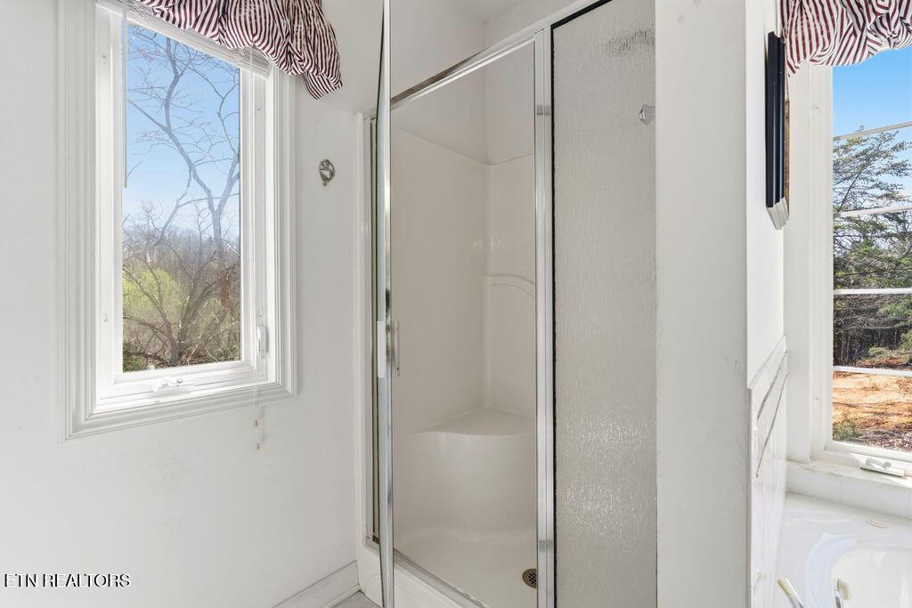 439 Igoti Lane, Loudon, TN - Fort Loudoun and Tellico Lake Real Estate - Image# 31