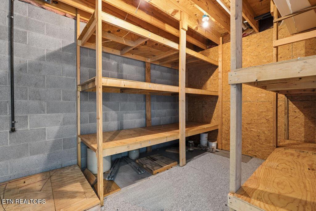 439 Igoti Lane, Loudon, TN - Fort Loudoun and Tellico Lake Real Estate - Image# 51