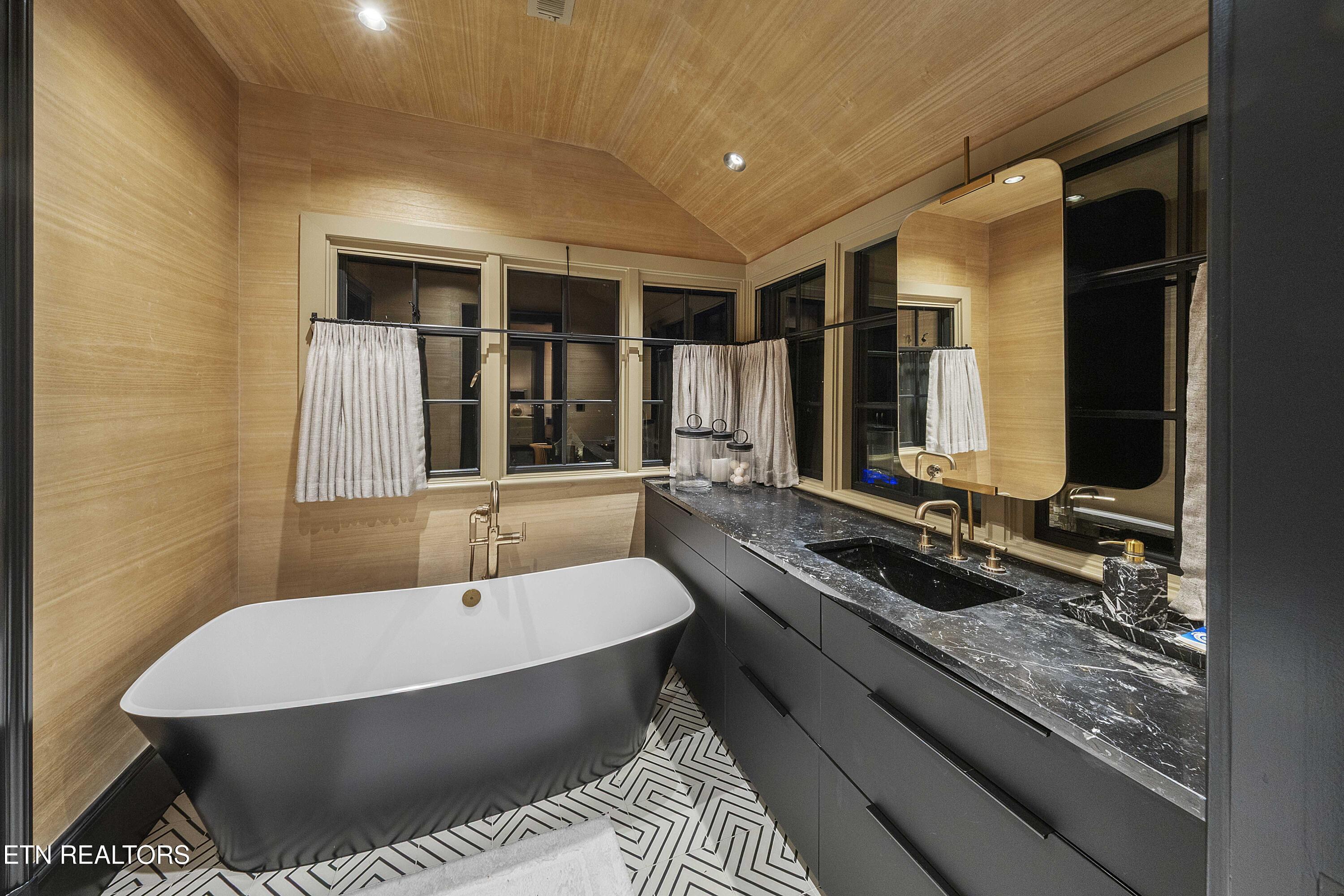 Fort Loudoun and Tellico Lake Real Estate - Image# 35