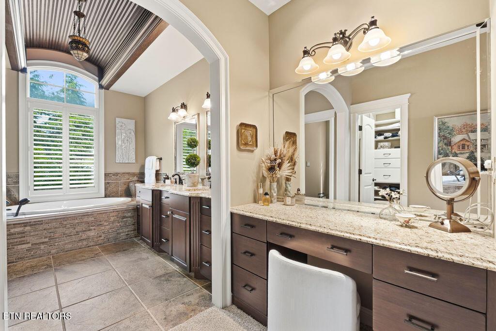 129 Saligugi Way, Loudon, TN - Fort Loudoun and Tellico Lake Real Estate - Image# 19