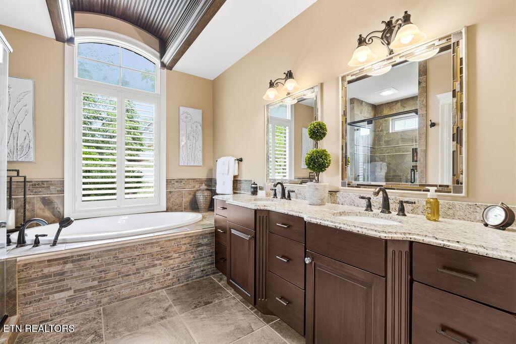 129 Saligugi Way, Loudon, TN - Fort Loudoun and Tellico Lake Real Estate - Image# 20