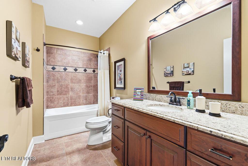 129 Saligugi Way, Loudon, TN - Fort Loudoun and Tellico Lake Real Estate - Image# 46