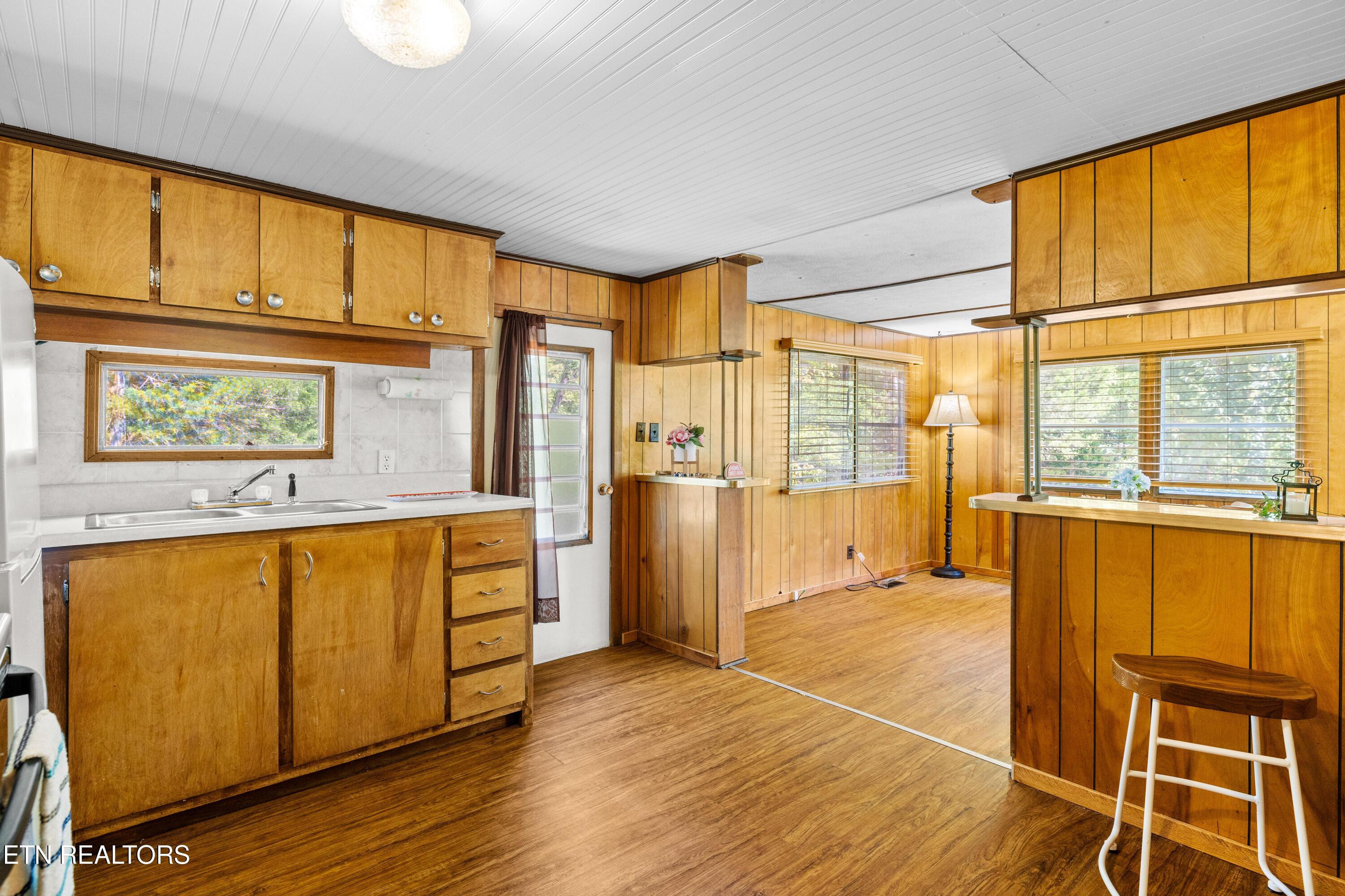 268 Mountain View Drive, Vonore, TN - Fort Loudoun and Tellico Lake Real Estate - Image# 11