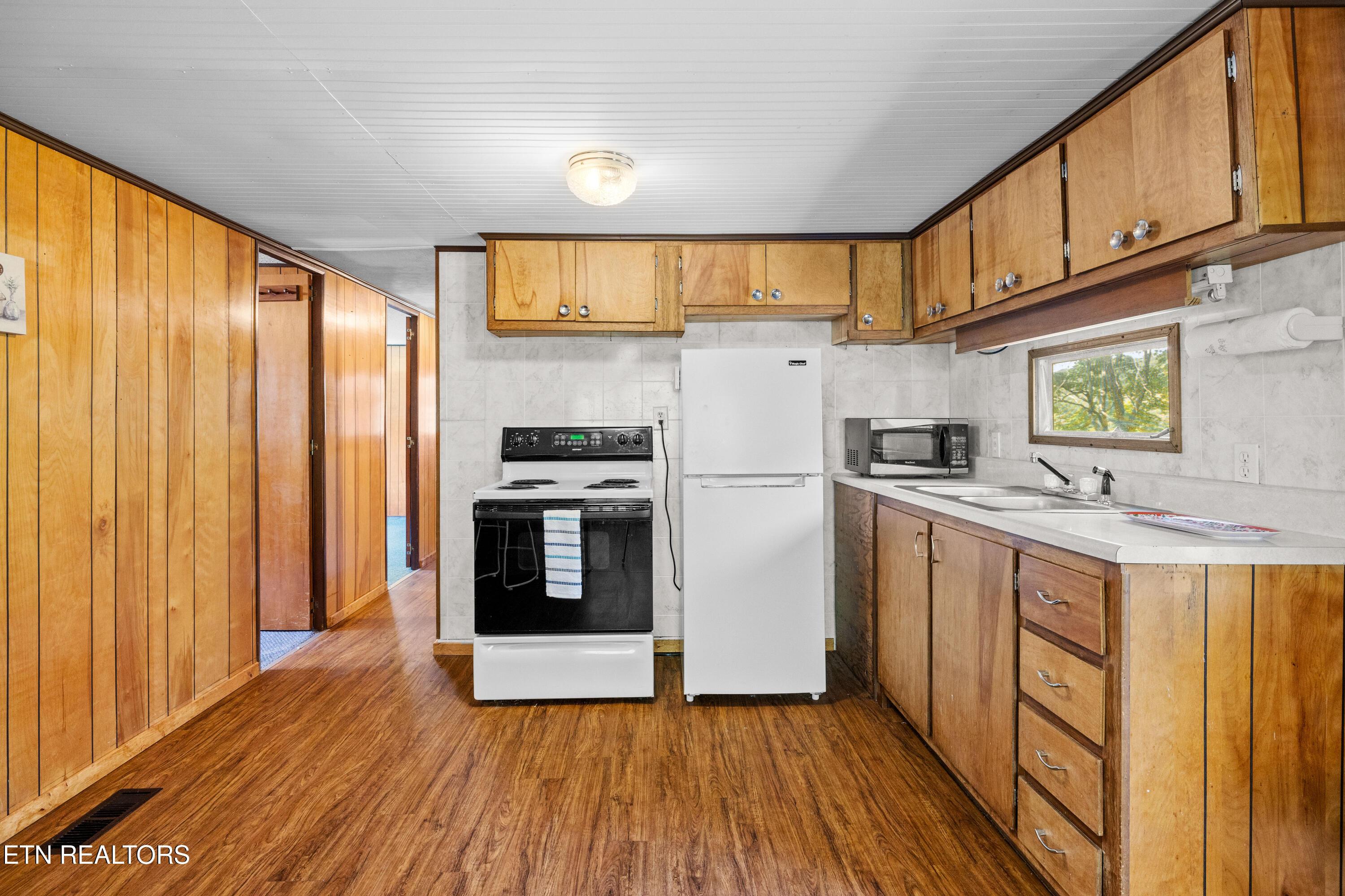 268 Mountain View Drive, Vonore, TN - Fort Loudoun and Tellico Lake Real Estate - Image# 13