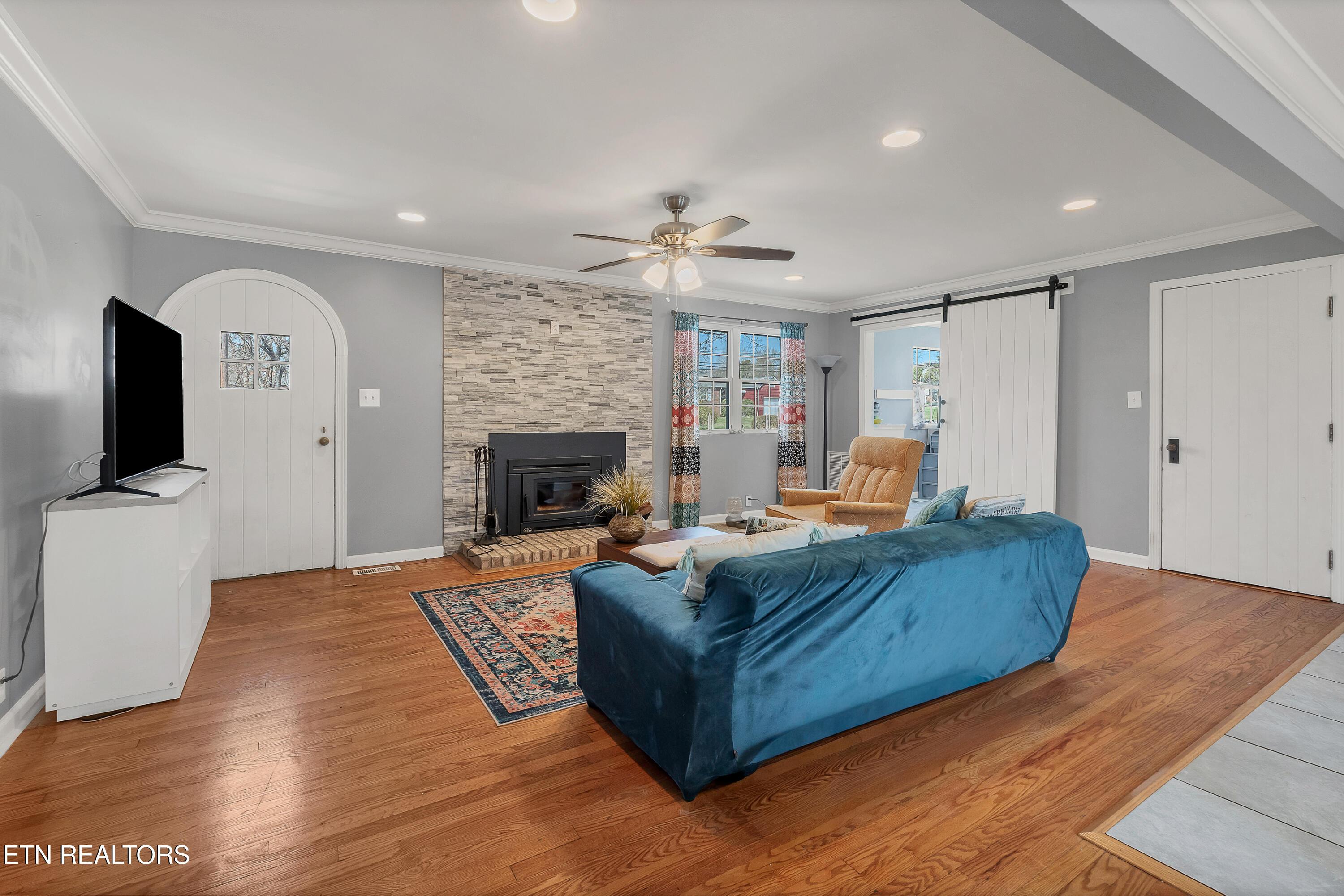 300 Lindy Drive, Knoxville, TN - Fort Loudoun and Tellico Lake Real Estate - Image# 7