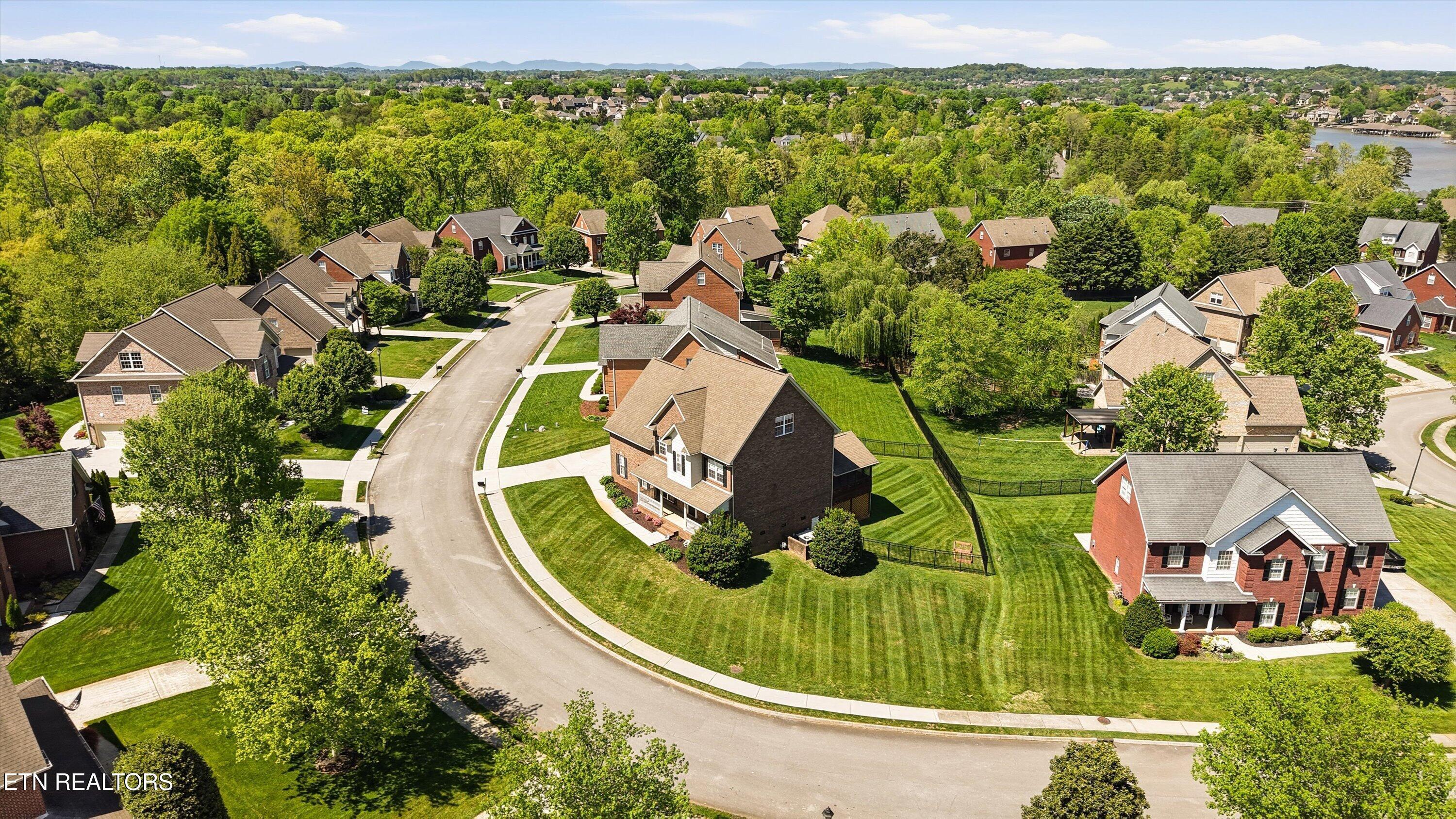 12617 Weatherstone Drive, Knoxville, TN - Fort Loudoun and Tellico Lake Real Estate - Image# 35