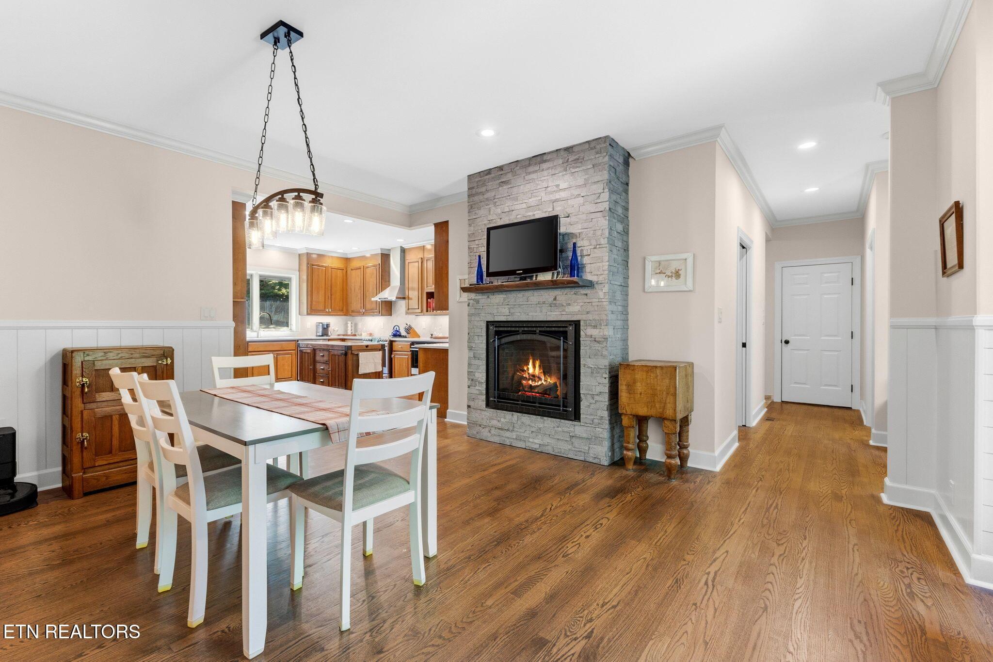 2304 Lakemoor Drive, Knoxville, TN - Fort Loudoun and Tellico Lake Real Estate - Image# 11