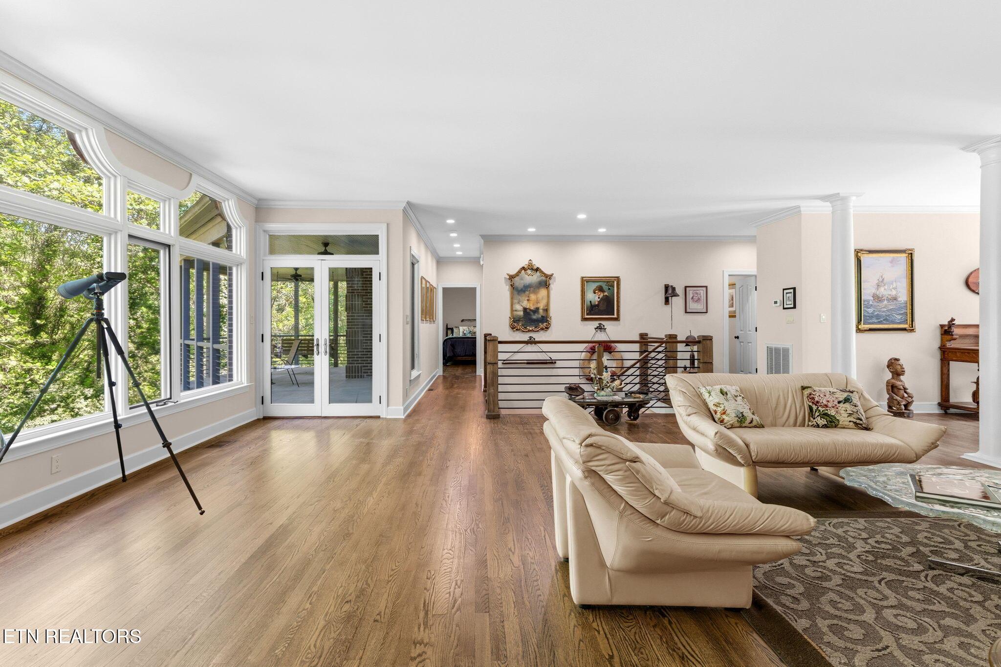 2304 Lakemoor Drive, Knoxville, TN - Fort Loudoun and Tellico Lake Real Estate - Image# 16